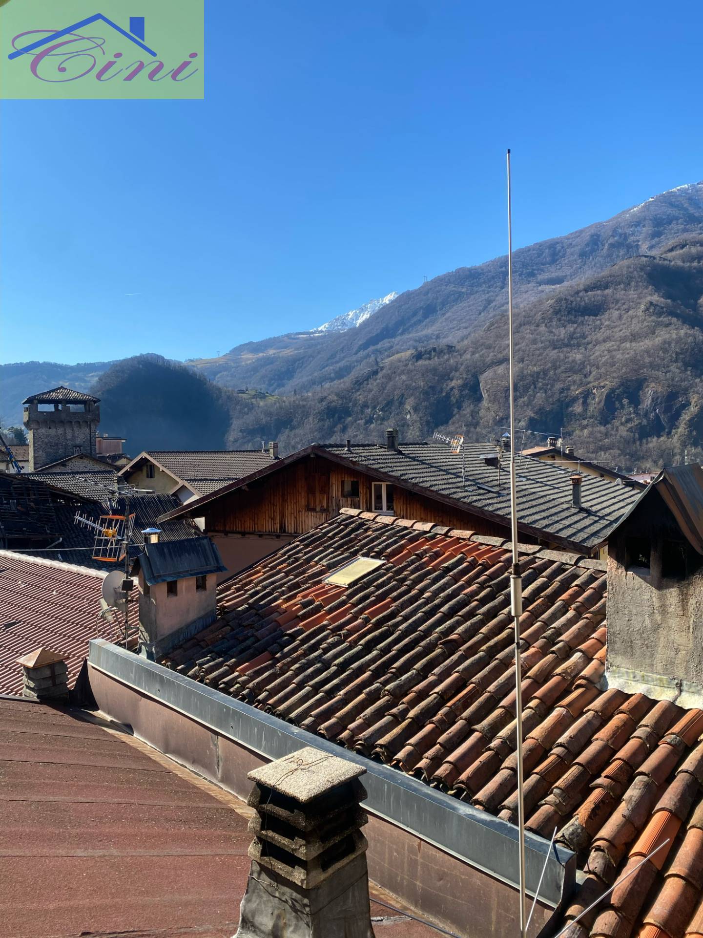 PORZIONE DI CASA in vendita a Introbio