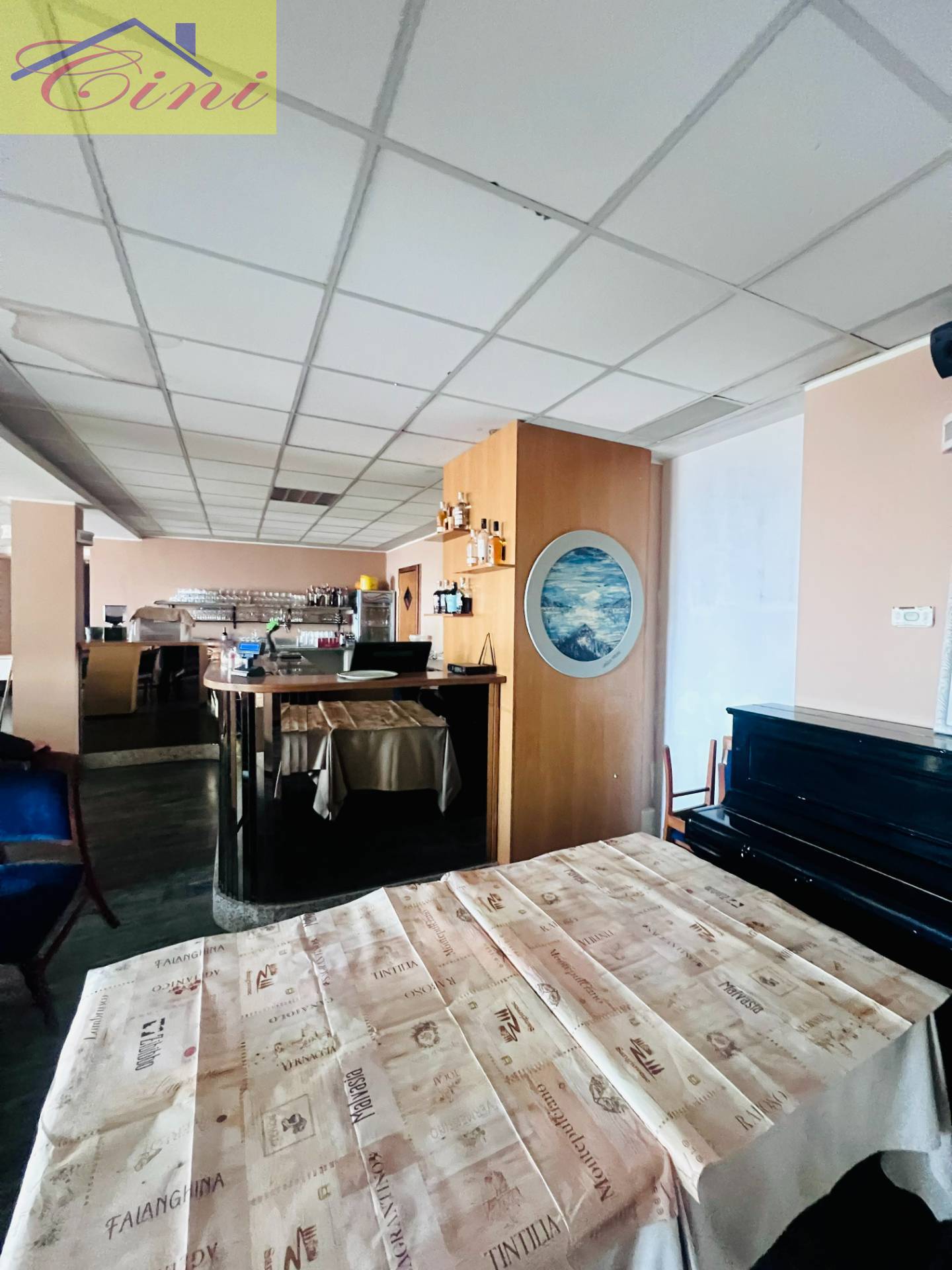 VILLA SINGOLA in vendita a Lecco, Laorca