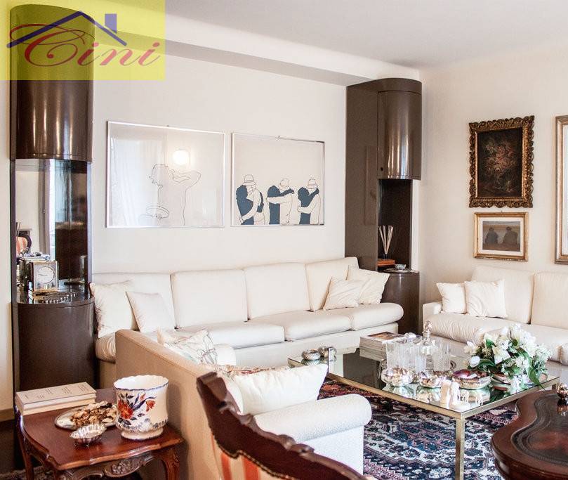 CINQUELOCALI in vendita a Lecco, Castello