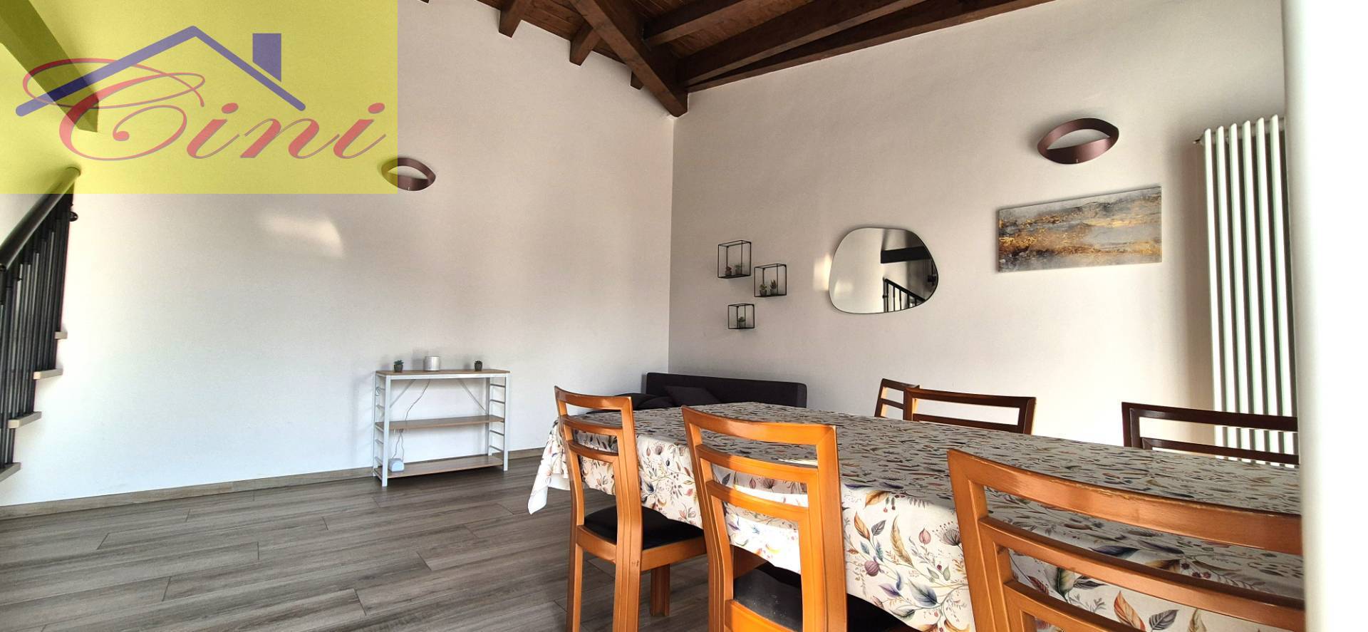 TRILOCALE in vendita a Vercurago