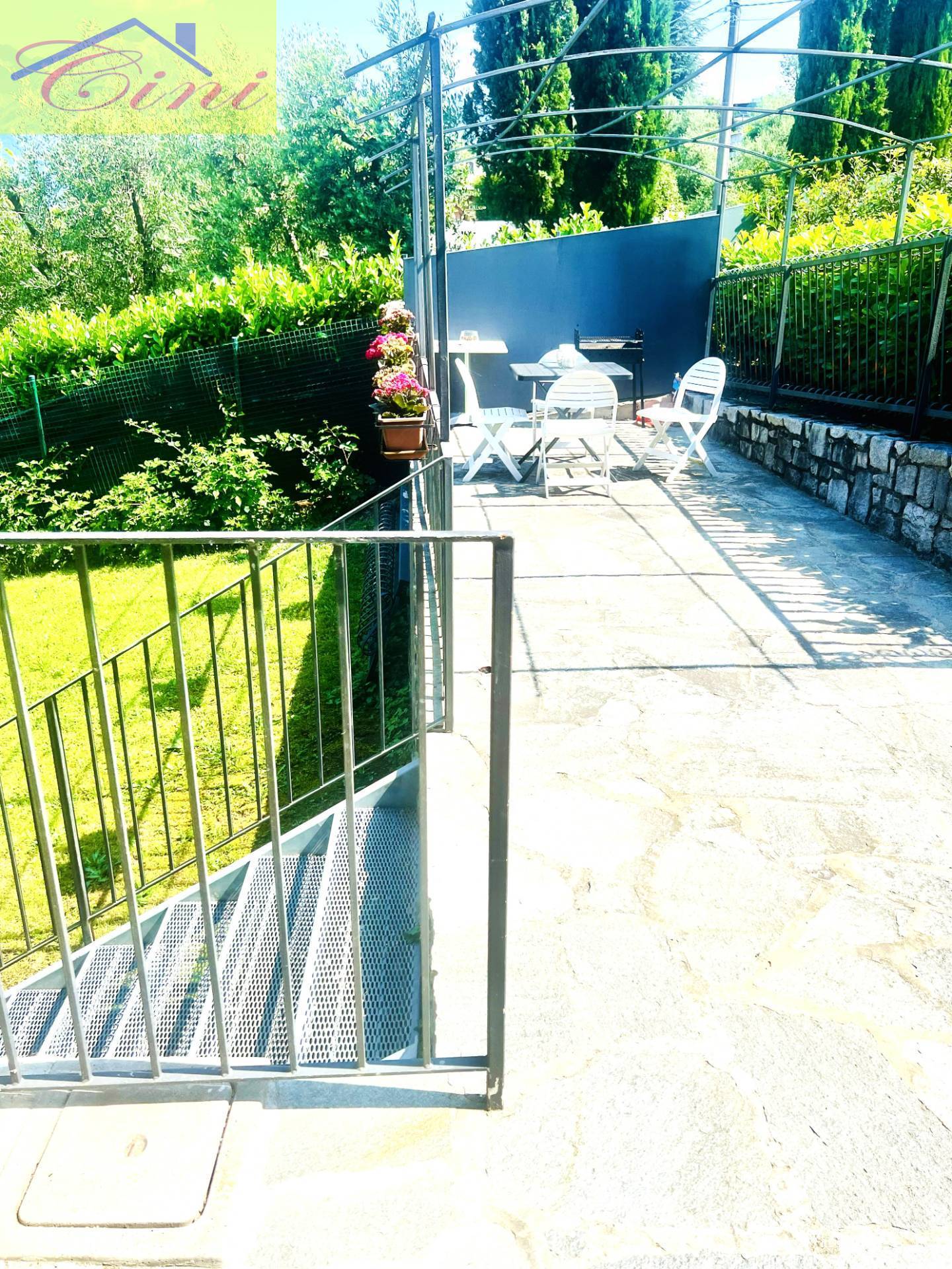 VILLA SINGOLA in vendita a Colico, Olgiasca