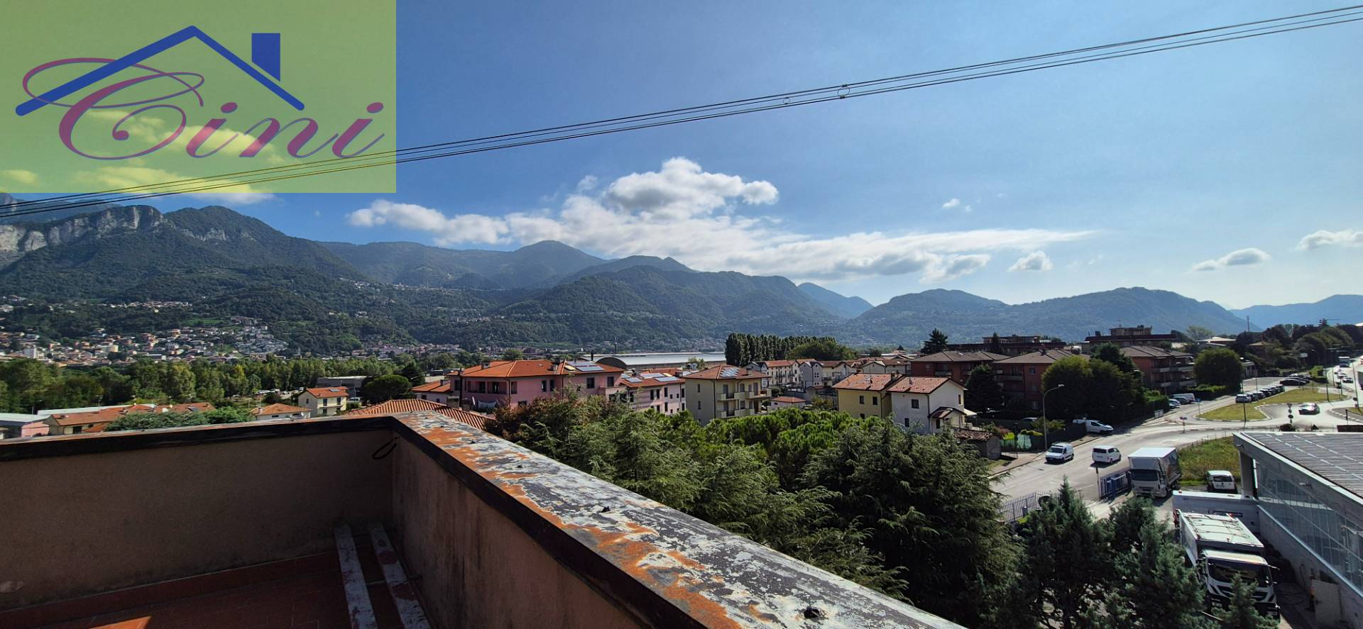 TRILOCALE in vendita a Olginate