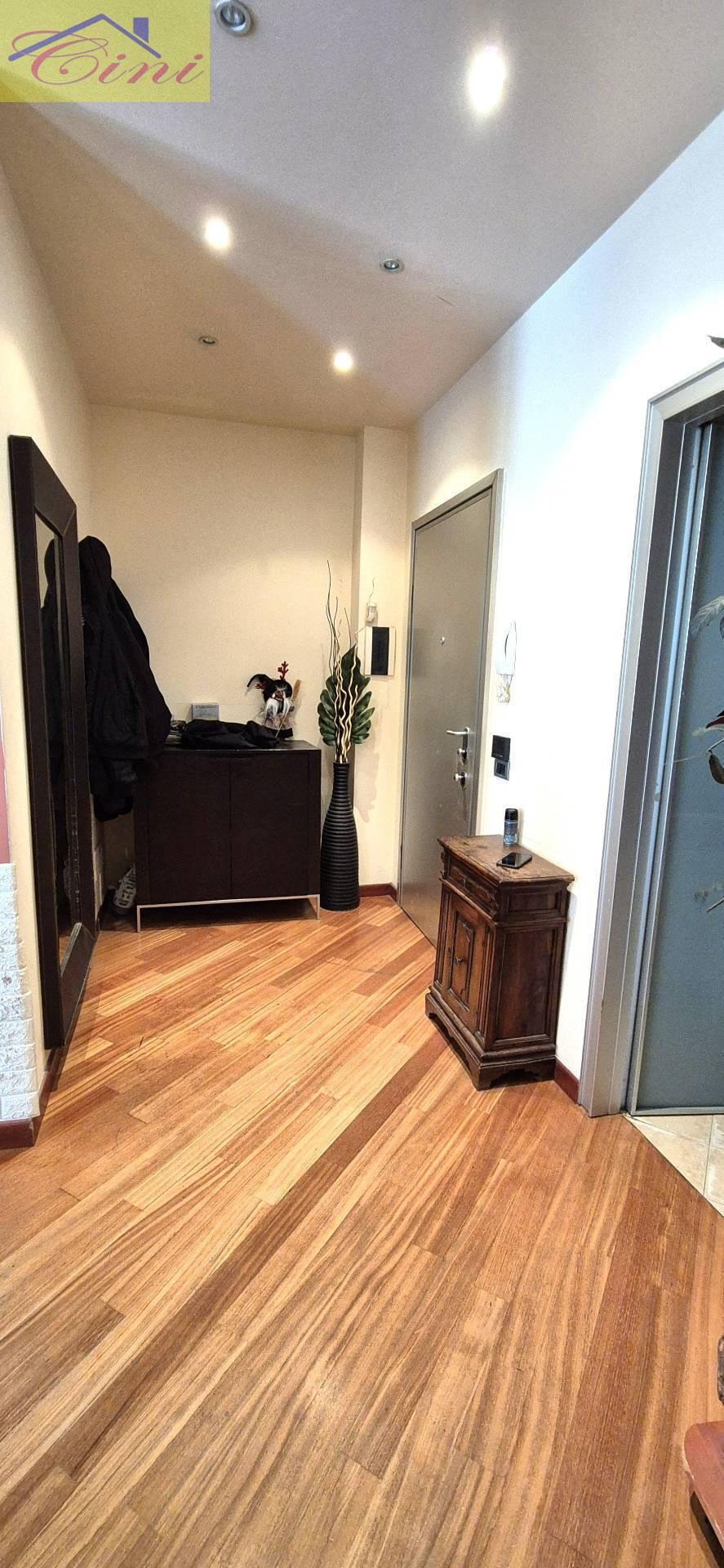 TRILOCALE in vendita a Lecco, Centralissimo