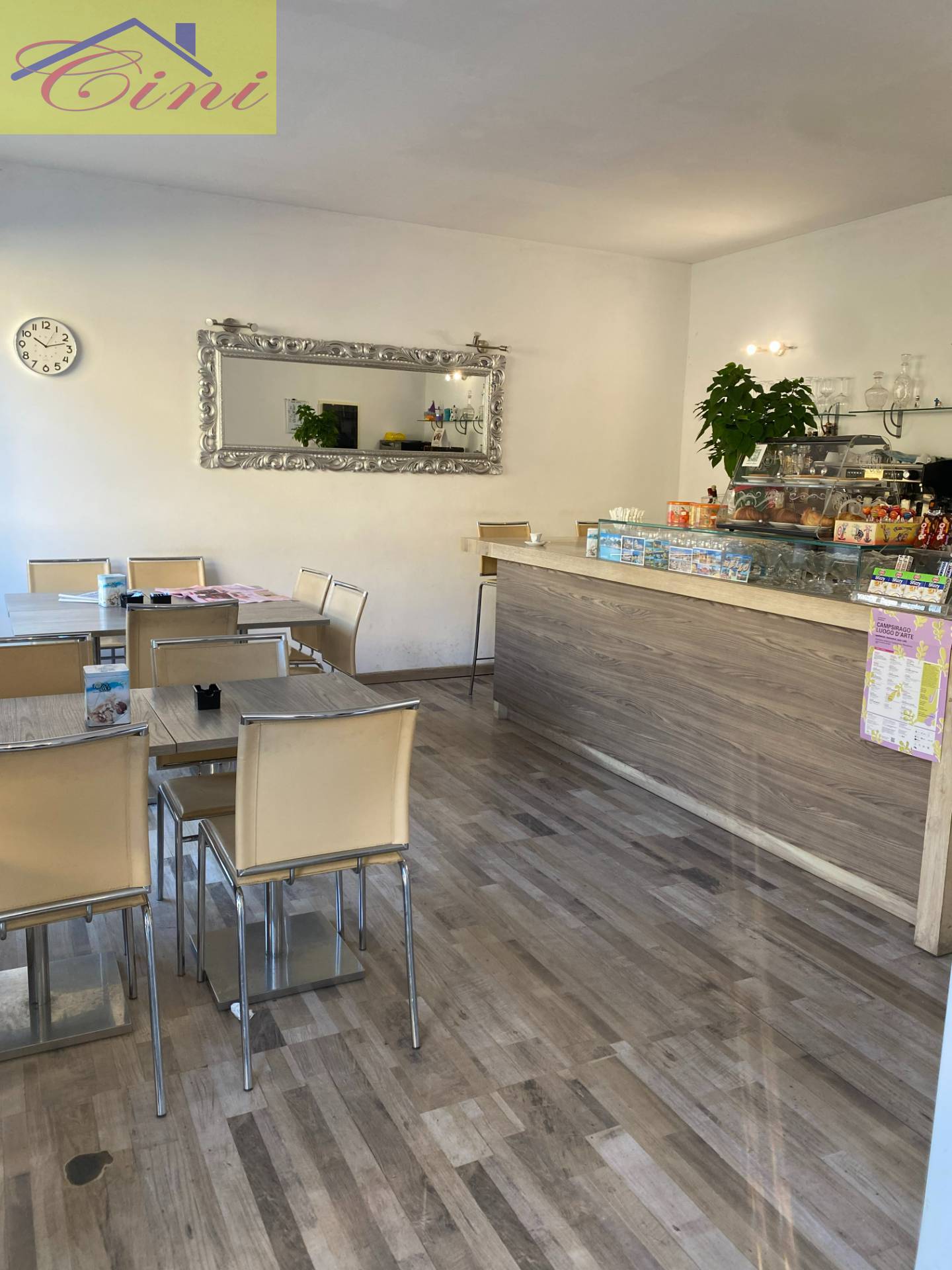 BAR in vendita a Ello