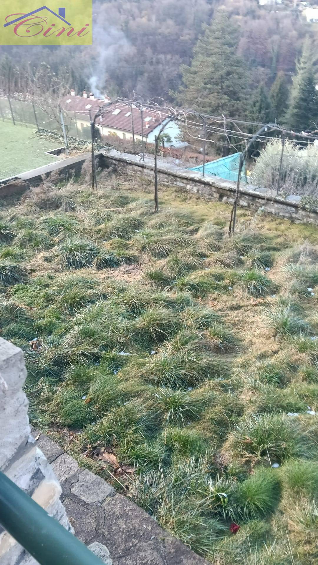 PORZIONE DI CASA in vendita a Faggeto Lario, Lemna