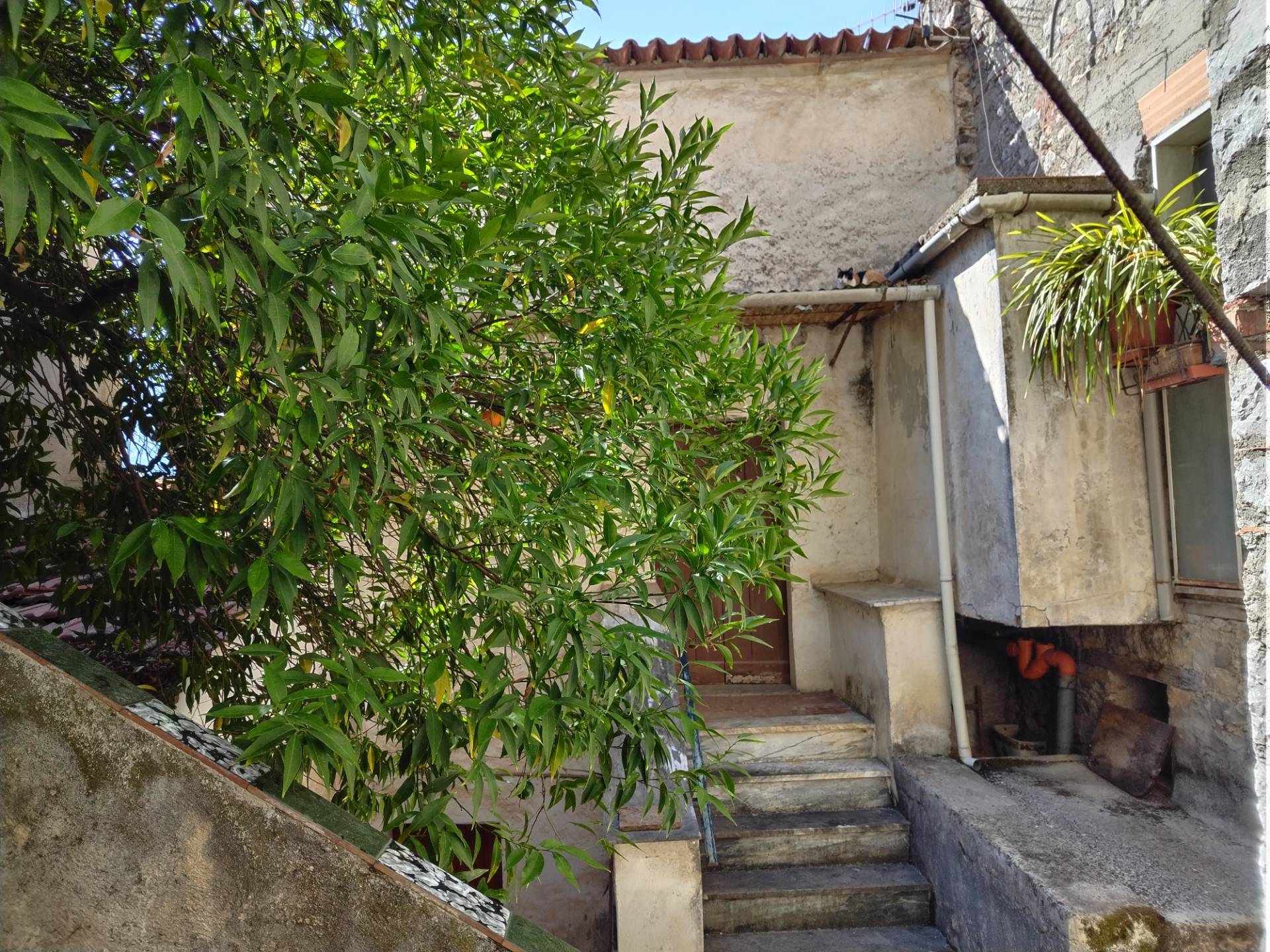 Appartamento indipendente in vendita a Roccagloriosa