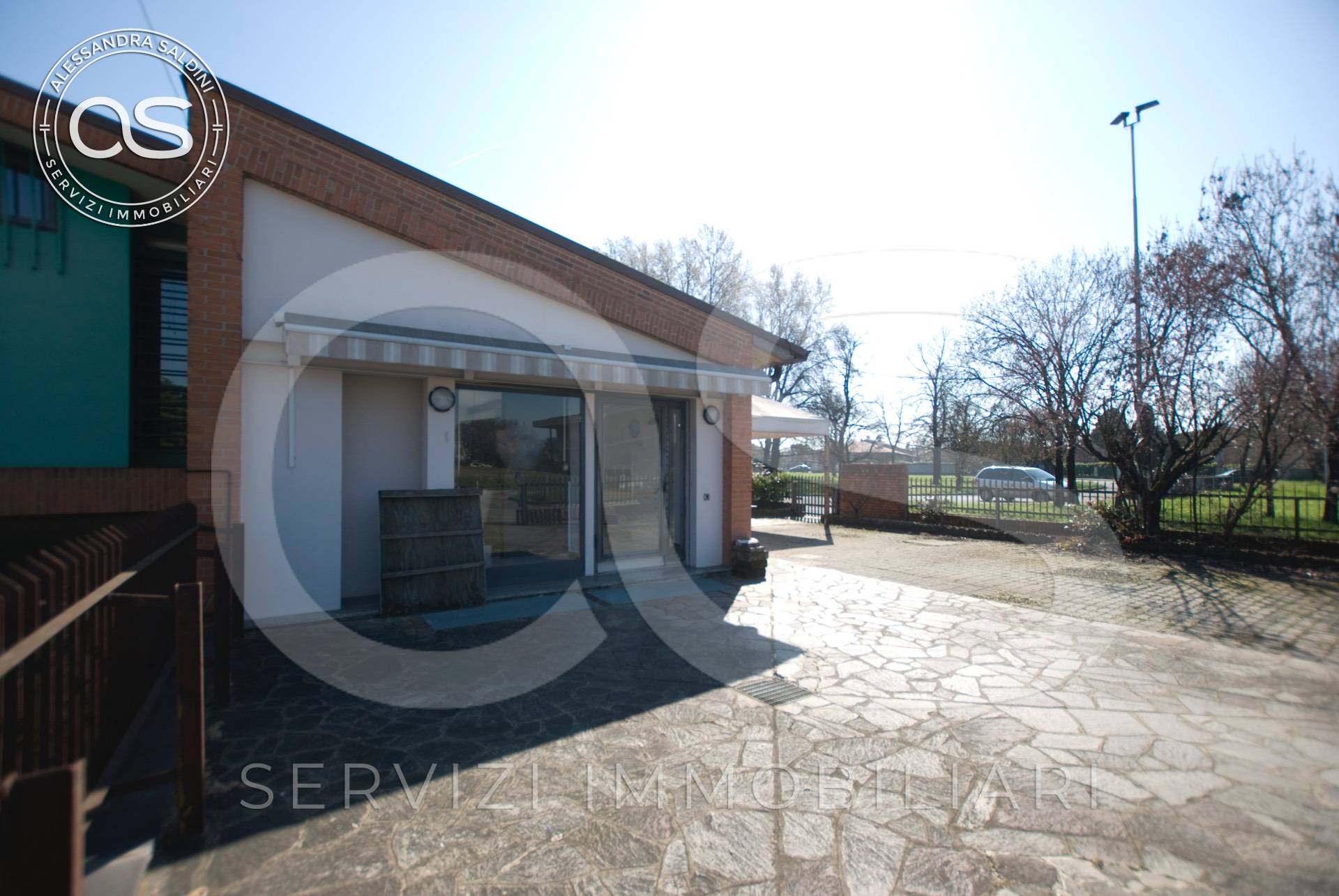 Locale commerciale in vendita a Manerbio