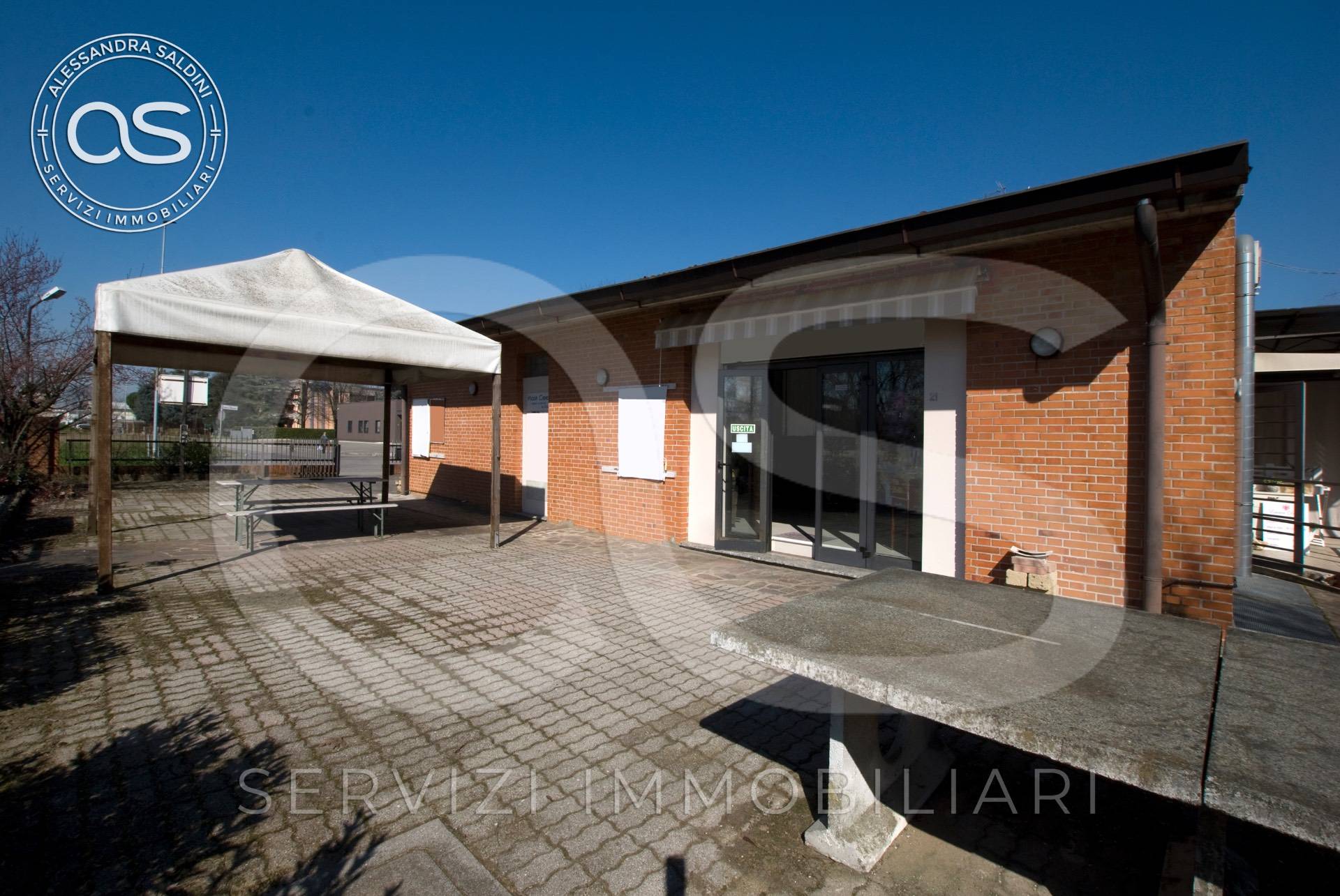 Locale commerciale in vendita a Manerbio