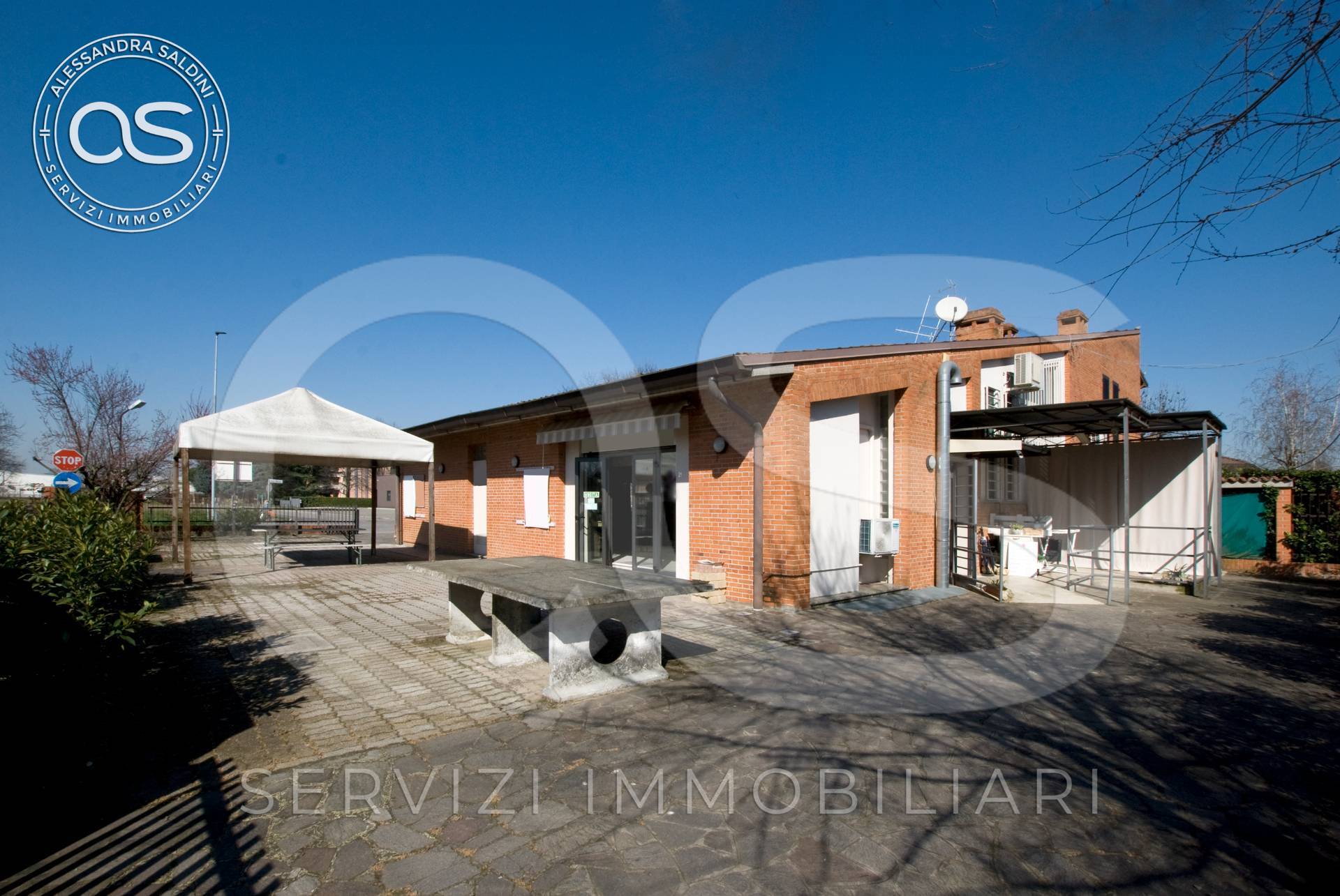 VILLA BIFAMILIARE in vendita a Manerbio