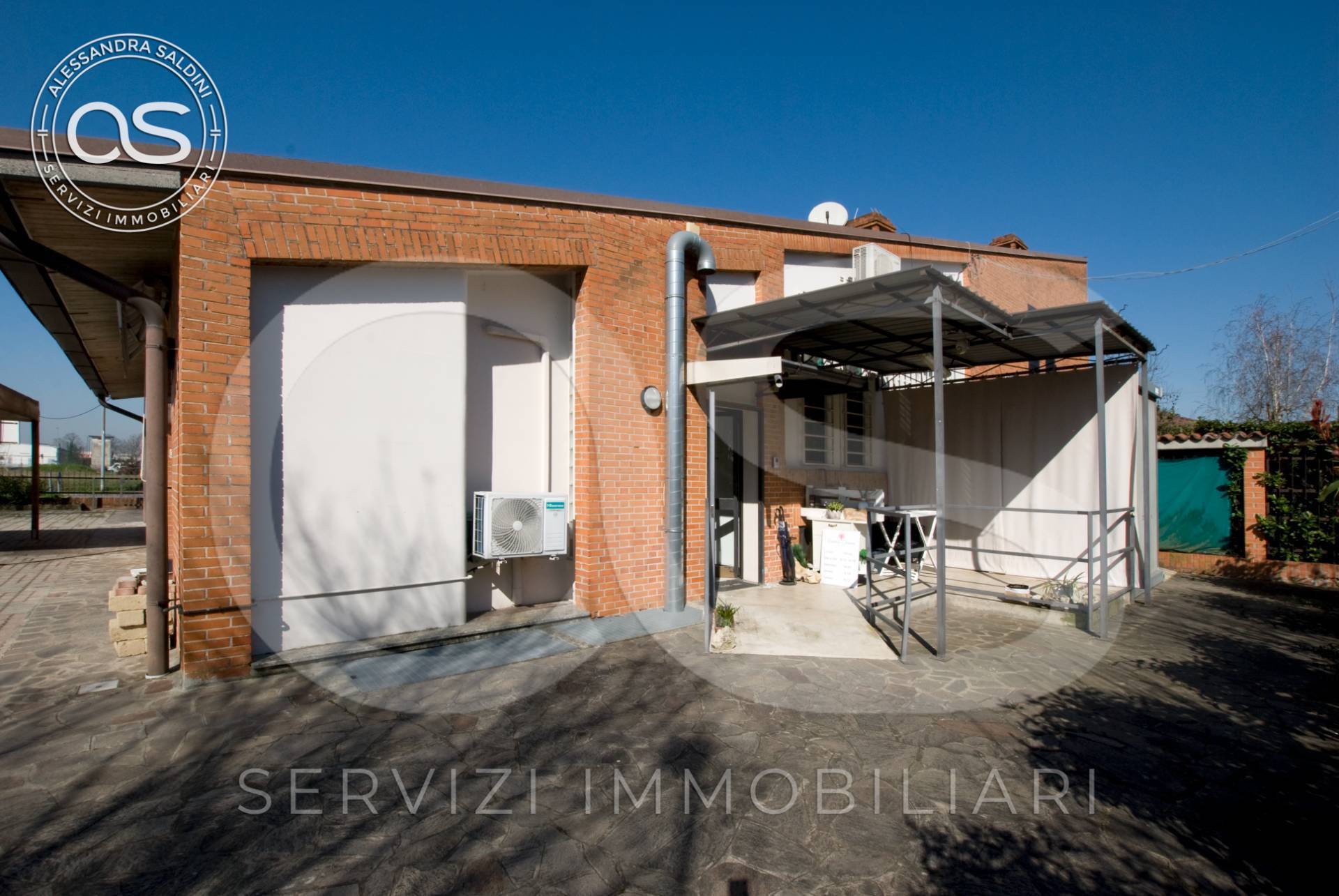 VILLA BIFAMILIARE in vendita a Manerbio