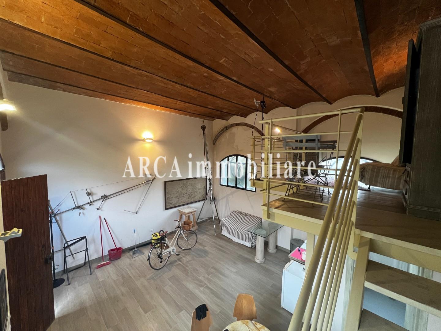 Laboratorio in vendita a Pietrasanta