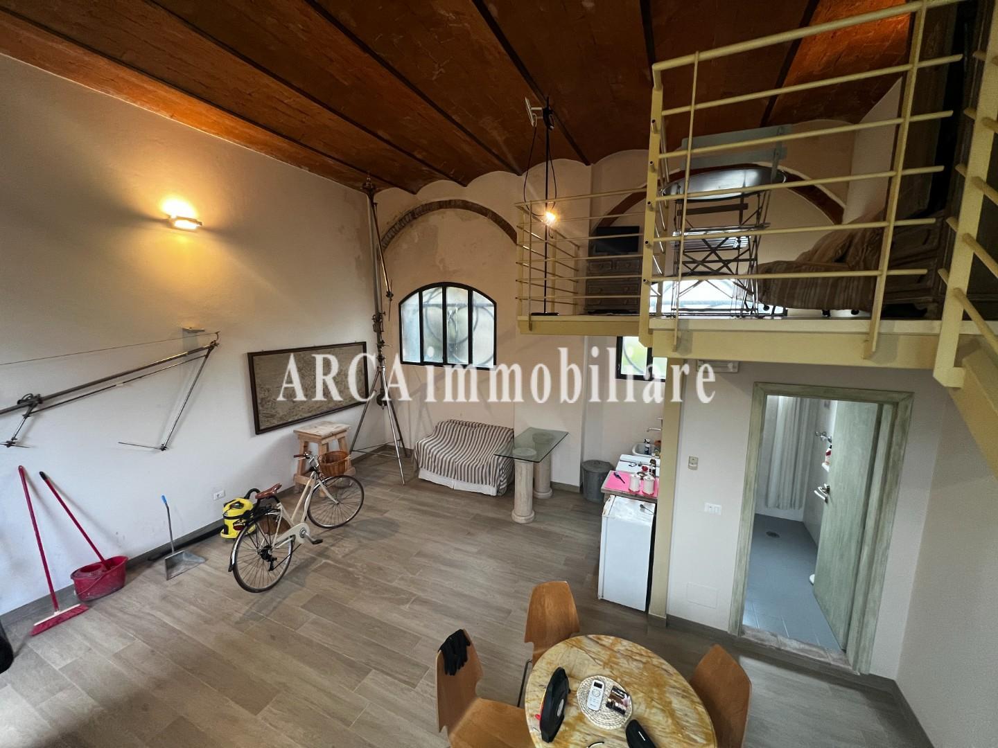 Laboratorio in vendita a Pietrasanta