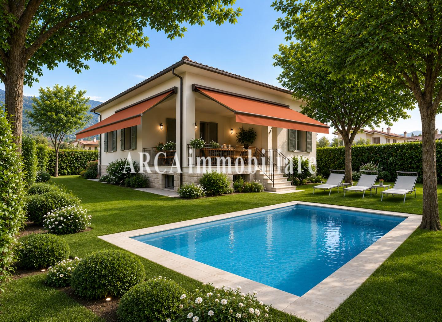 Villa con giardino a Pietrasanta