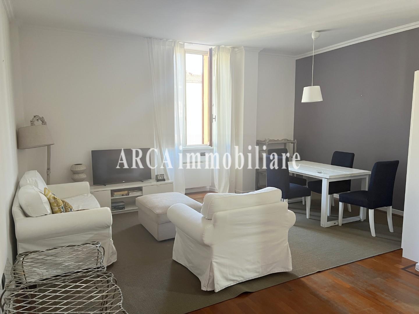 Quadrilocale in vendita, Pietrasanta centro storico