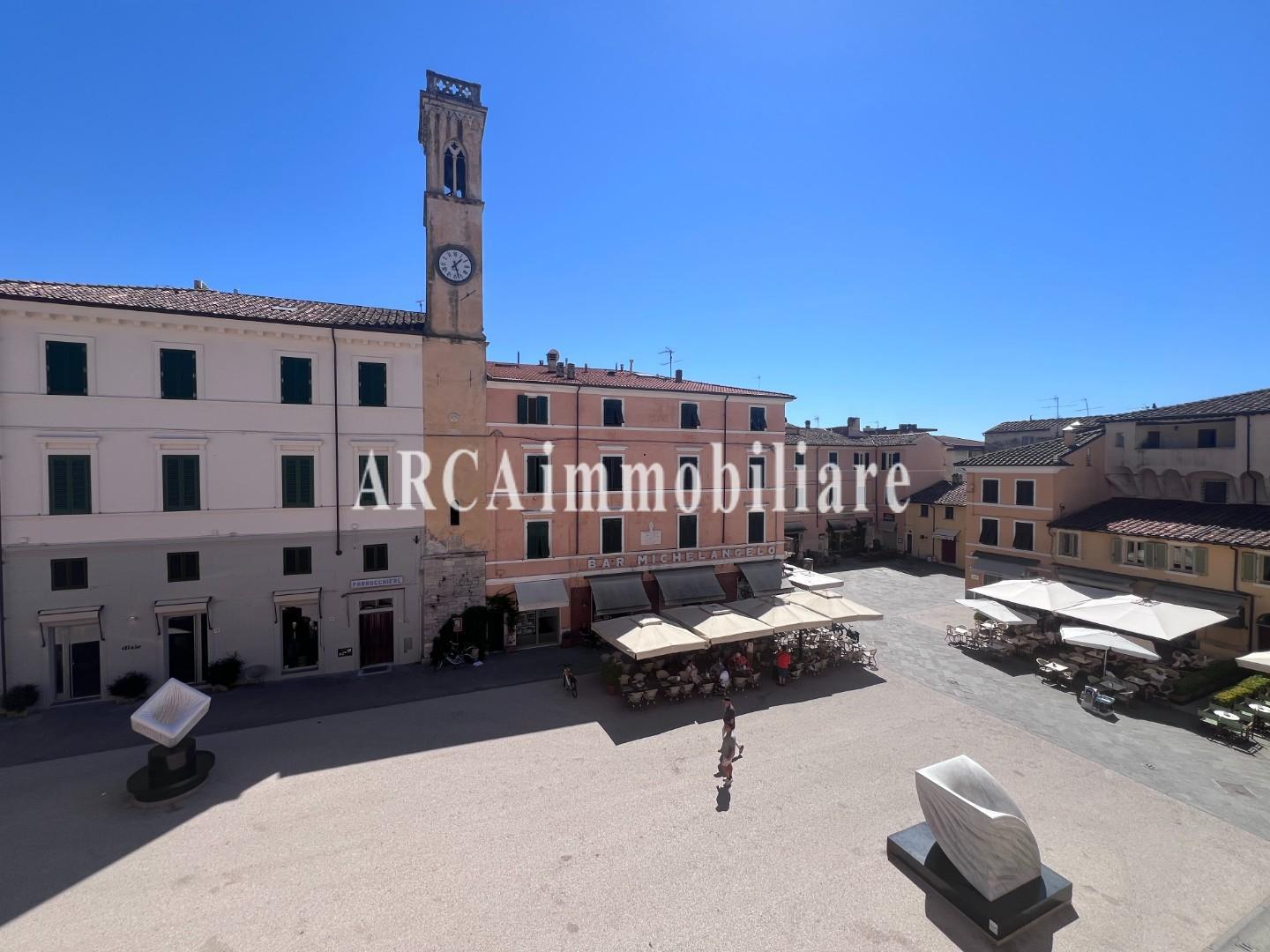 Locale commerciale in vendita, Pietrasanta centro storico