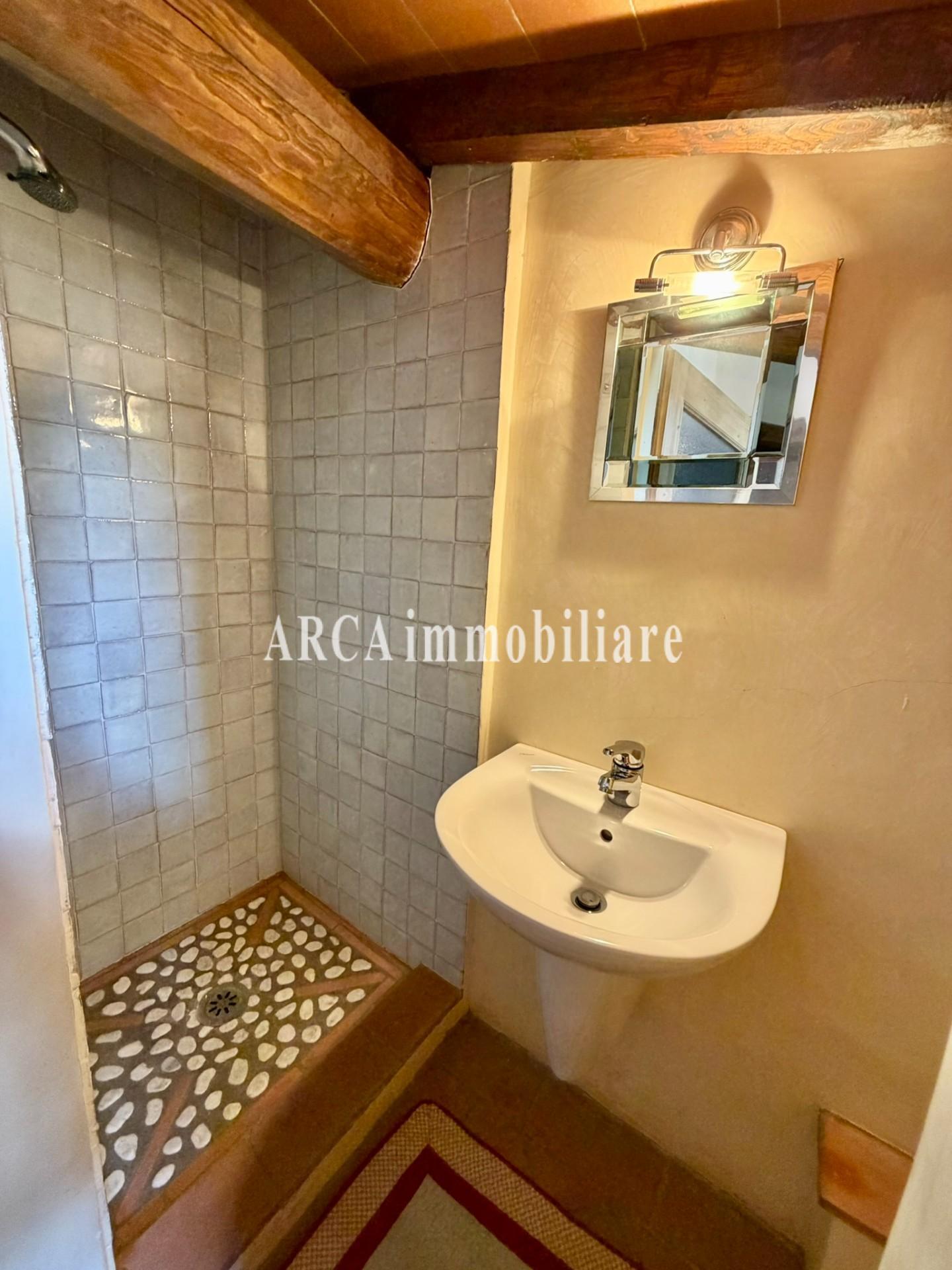 Appartamento in vendita, Pietrasanta centro storico