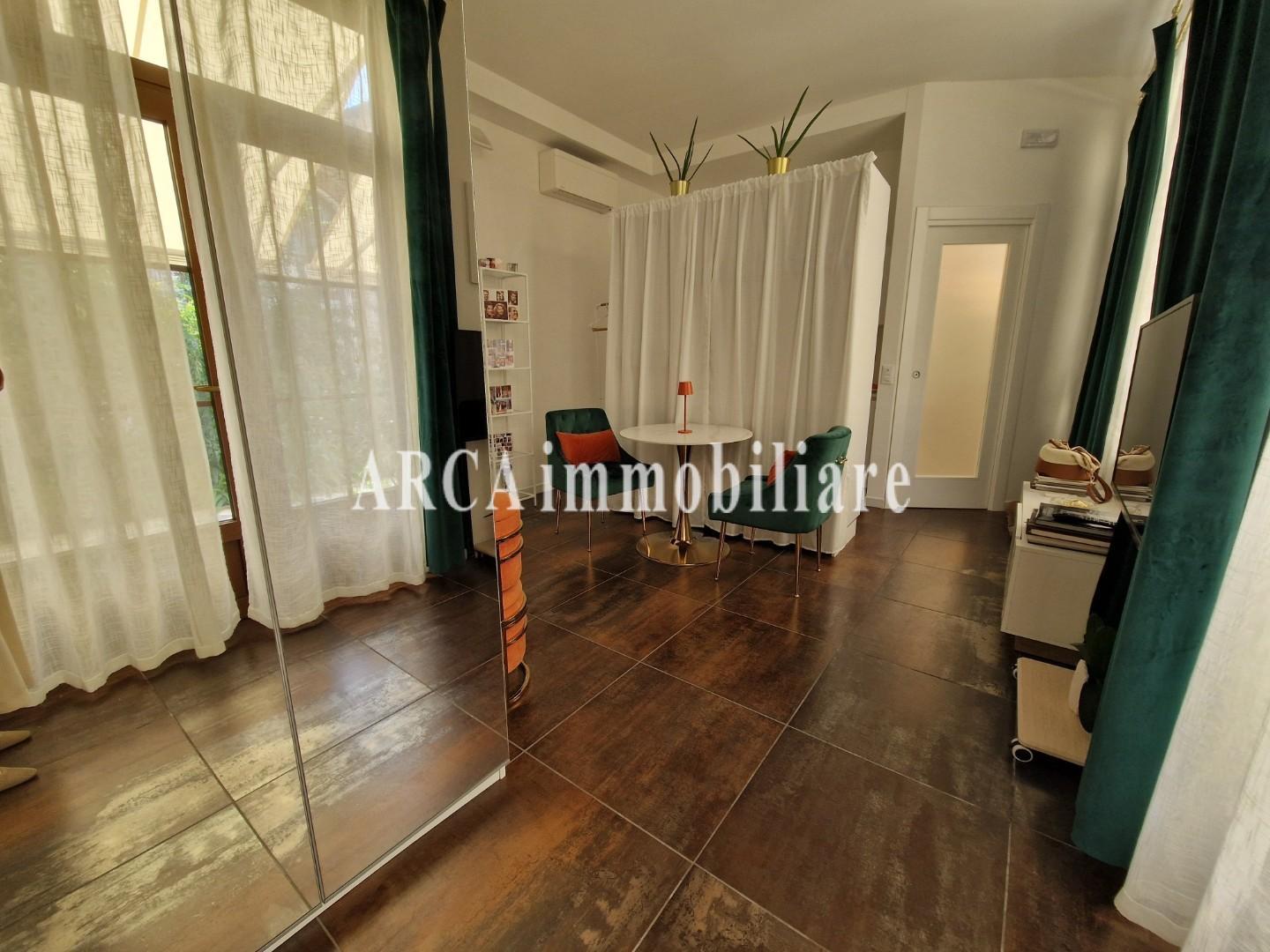 Monolocale in vendita a Pietrasanta
