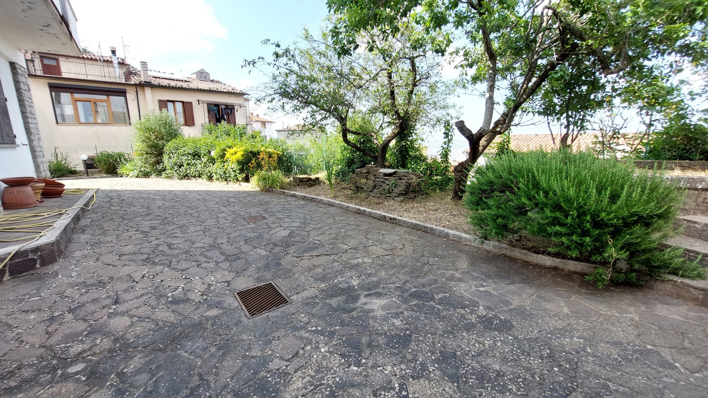 Villa in vendita a Castell'Azzara