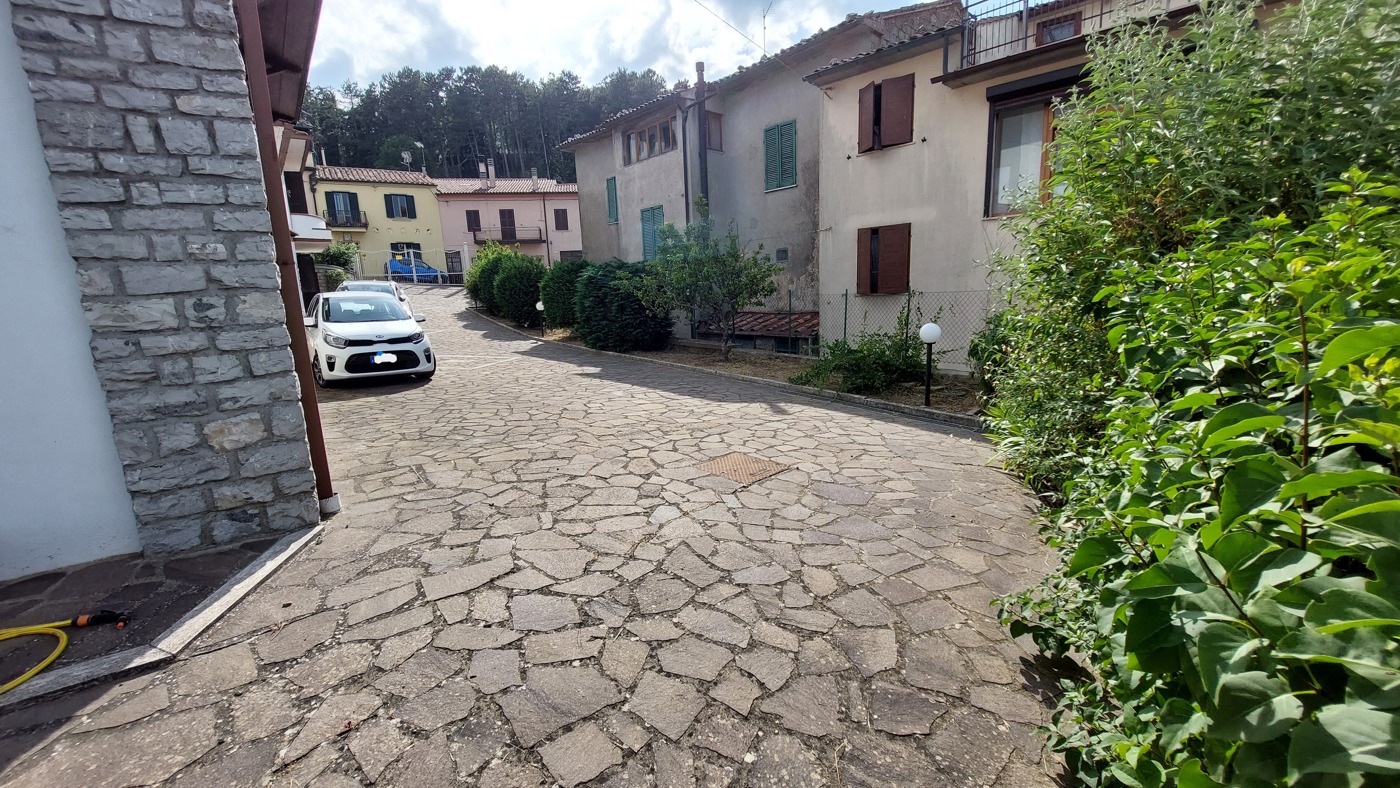 Villa in vendita a Castell'Azzara