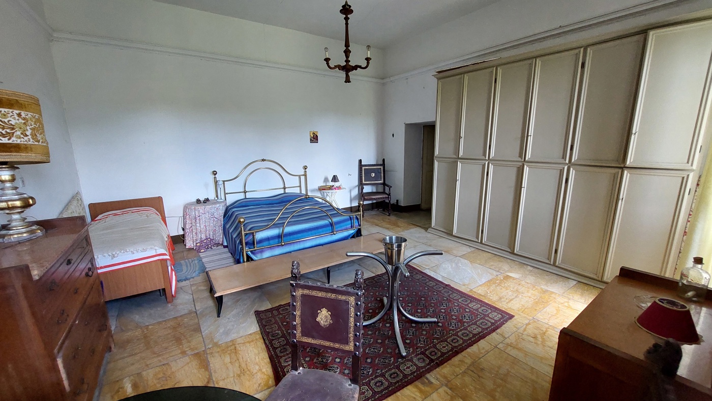 Stabile/Palazzo in vendita a Scansano