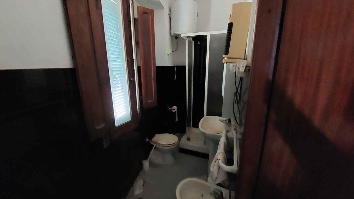 Quadrilocale da ristrutturare a Cinigiano