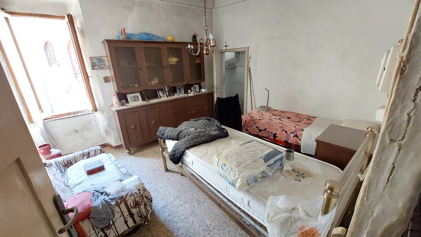 Appartamento da ristrutturare a Cinigiano