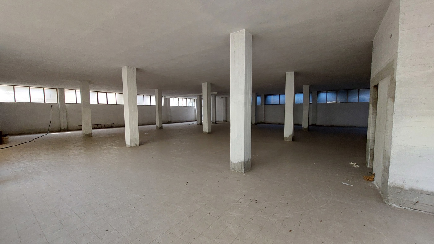 Magazzino in vendita a Grosseto