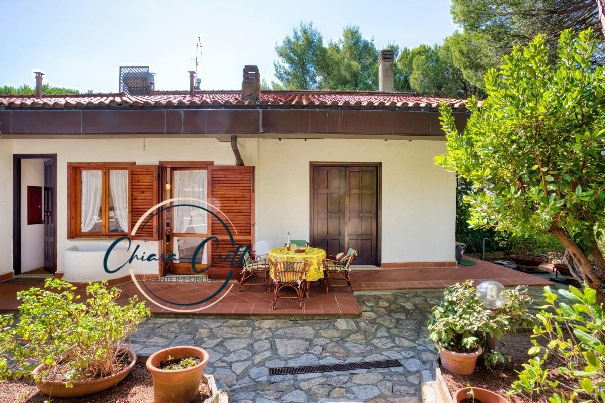Villa con giardino, Livorno quercianella