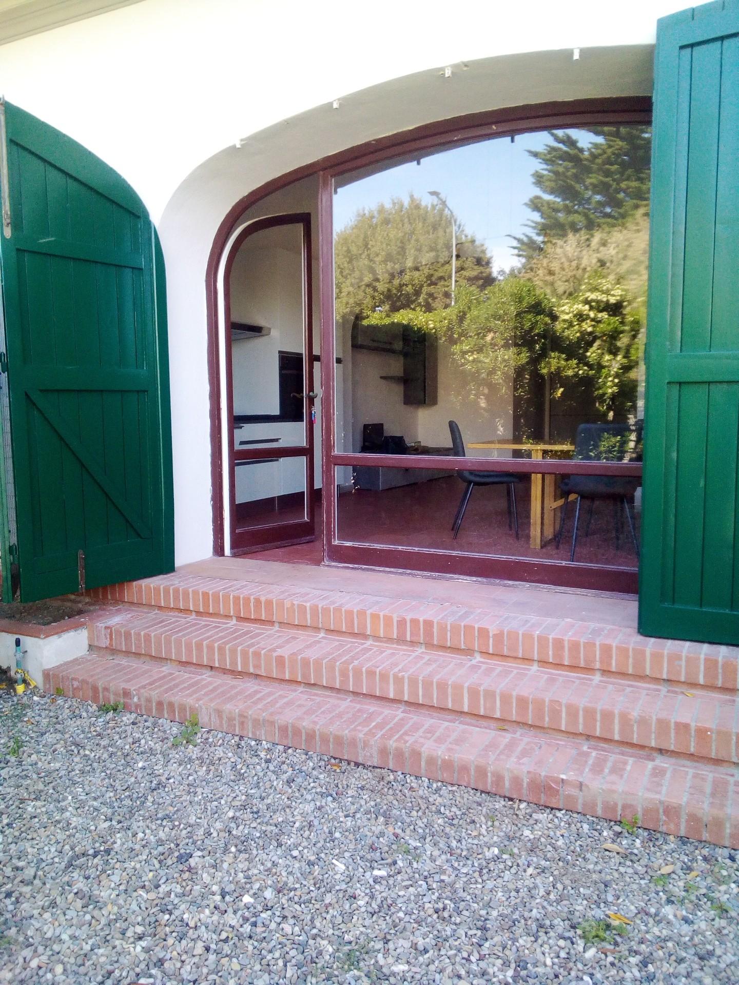 Trilocale arredato in affitto, Rosignano Marittimo caletta