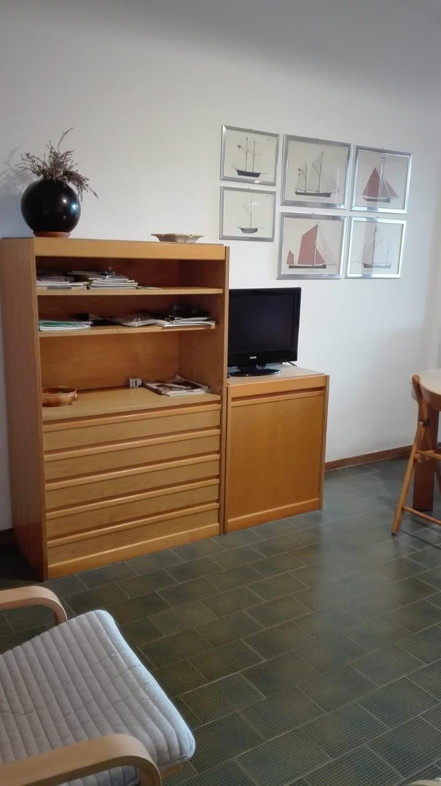 Trilocale arredato in affitto, Rosignano Marittimo castiglioncello