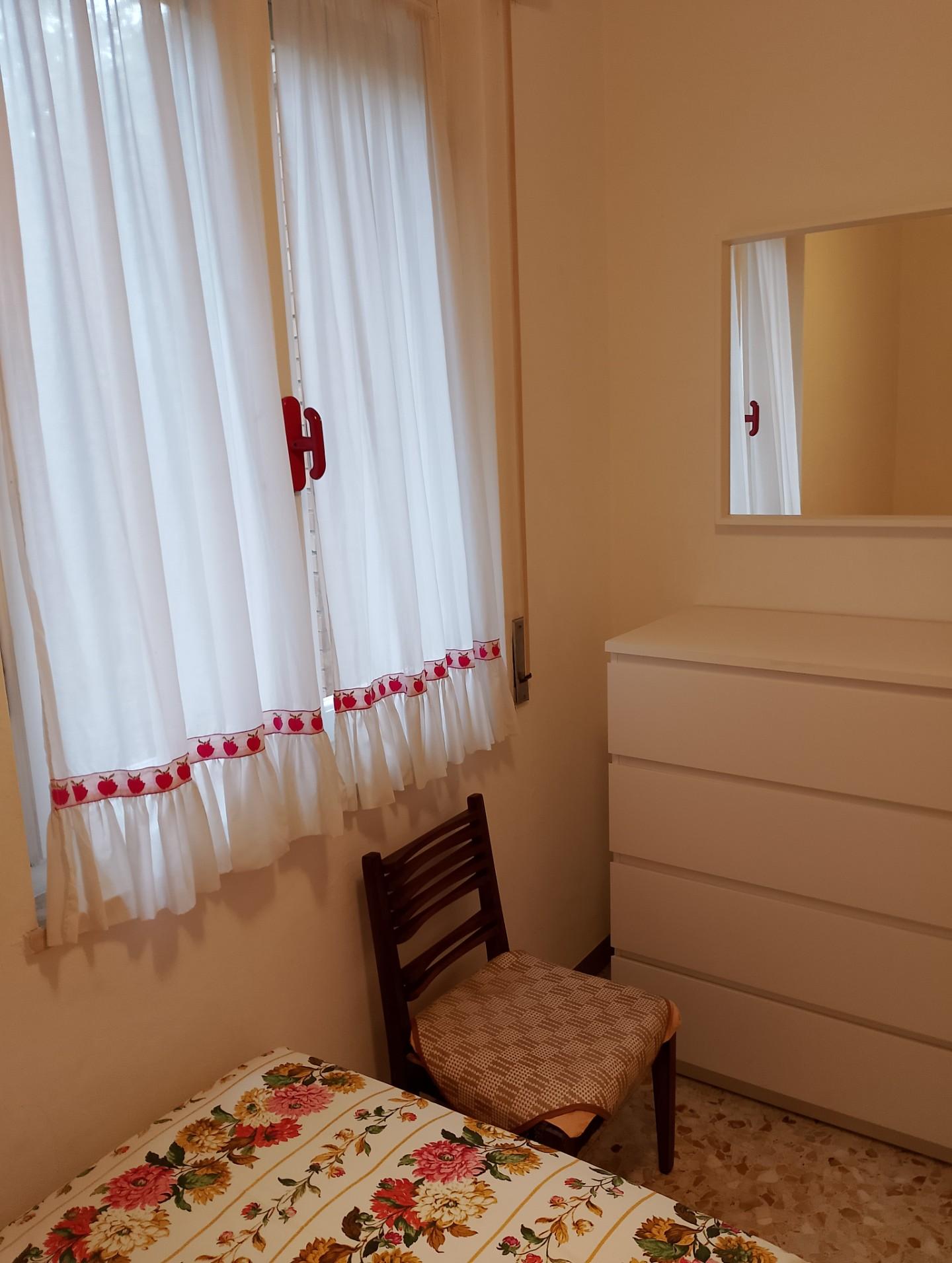 Trilocale arredato in affitto, Rosignano Marittimo castiglioncello