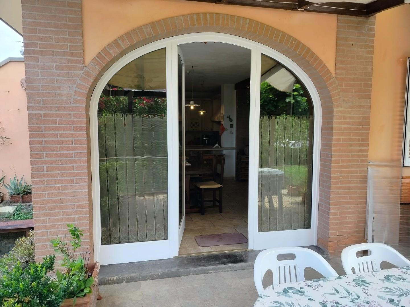 Villa con giardino, Rosignano Marittimo gabbro