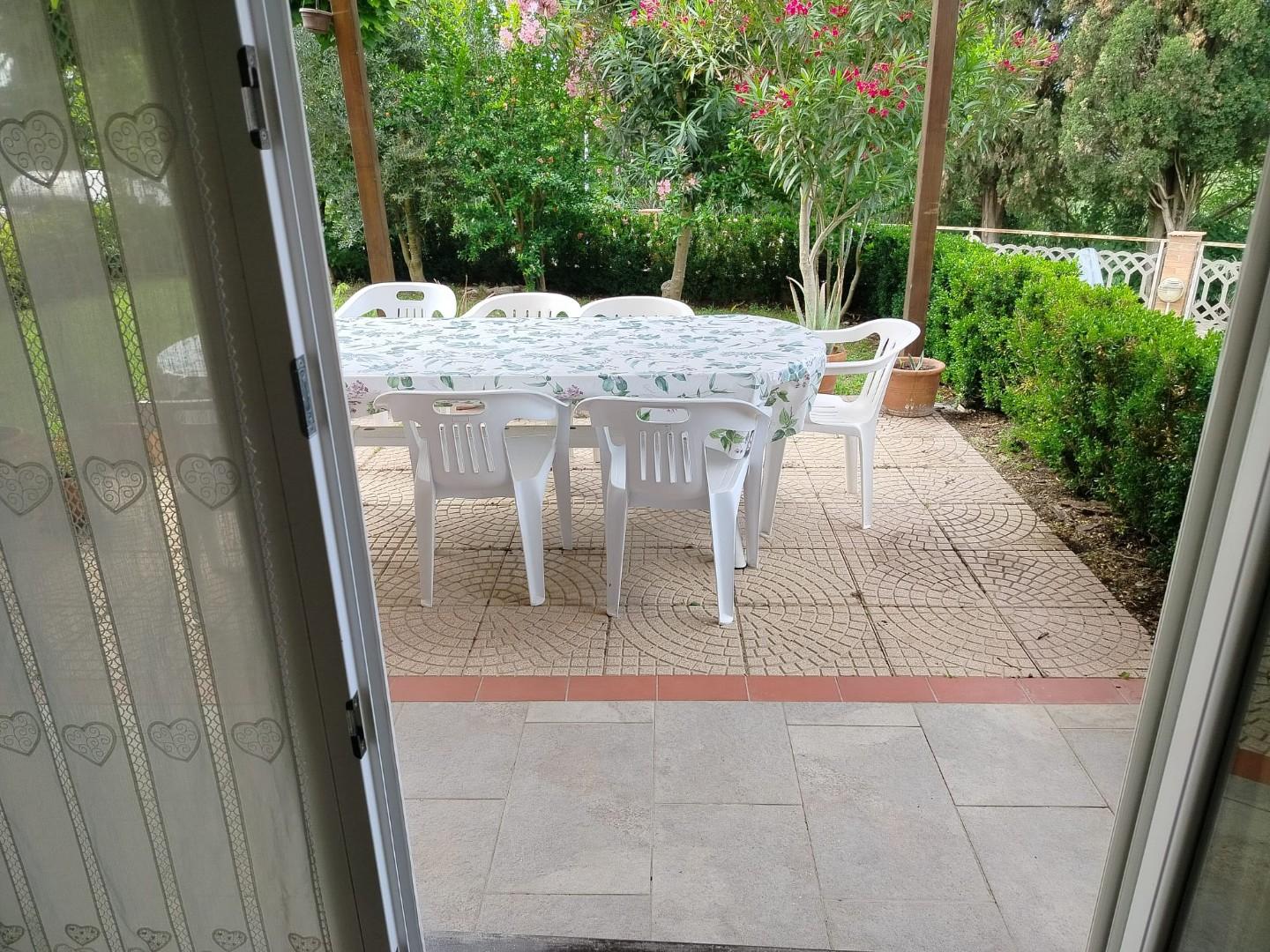 Villa con giardino, Rosignano Marittimo gabbro