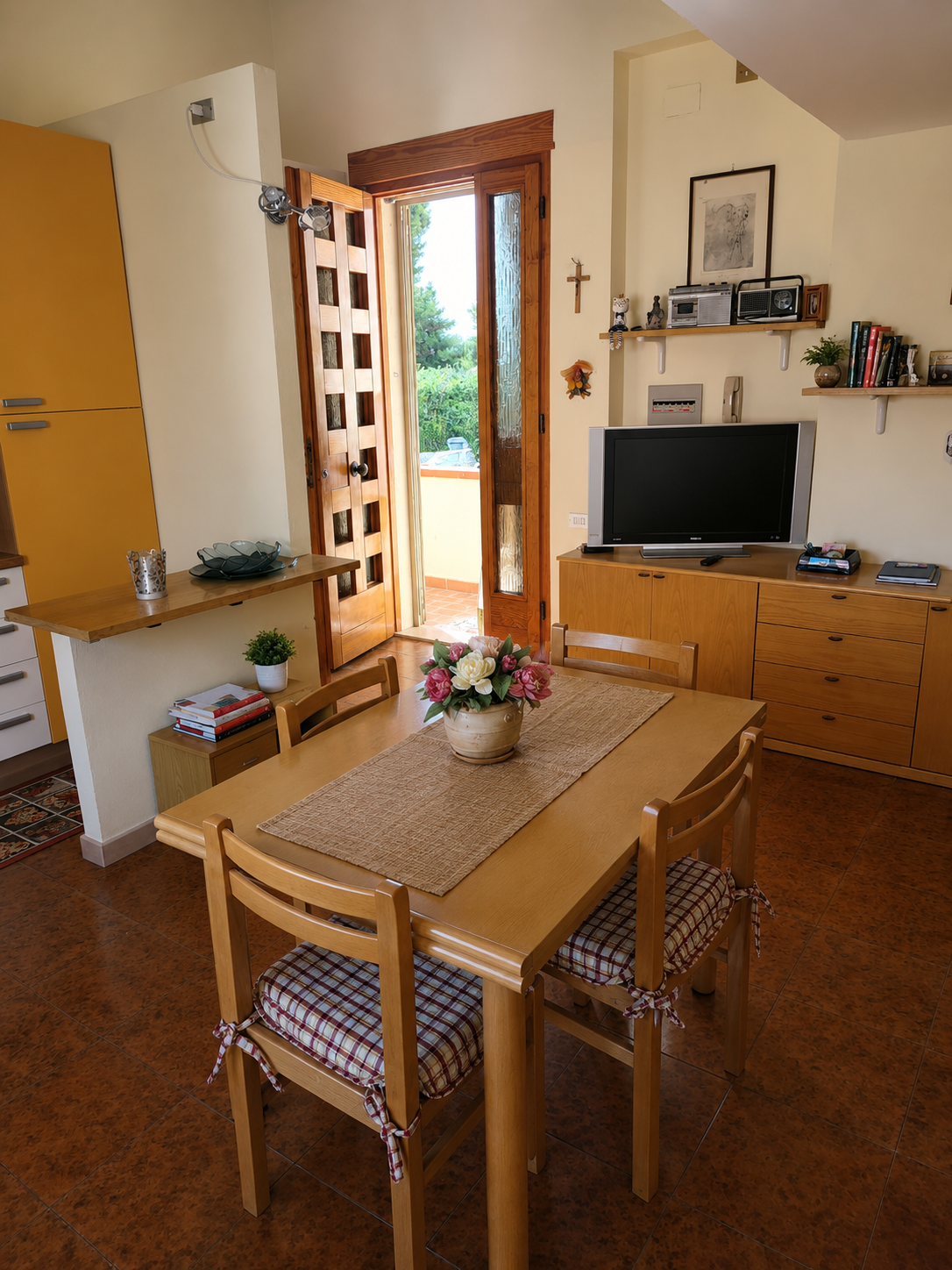 Villa con giardino, Rosignano Marittimo castiglioncello