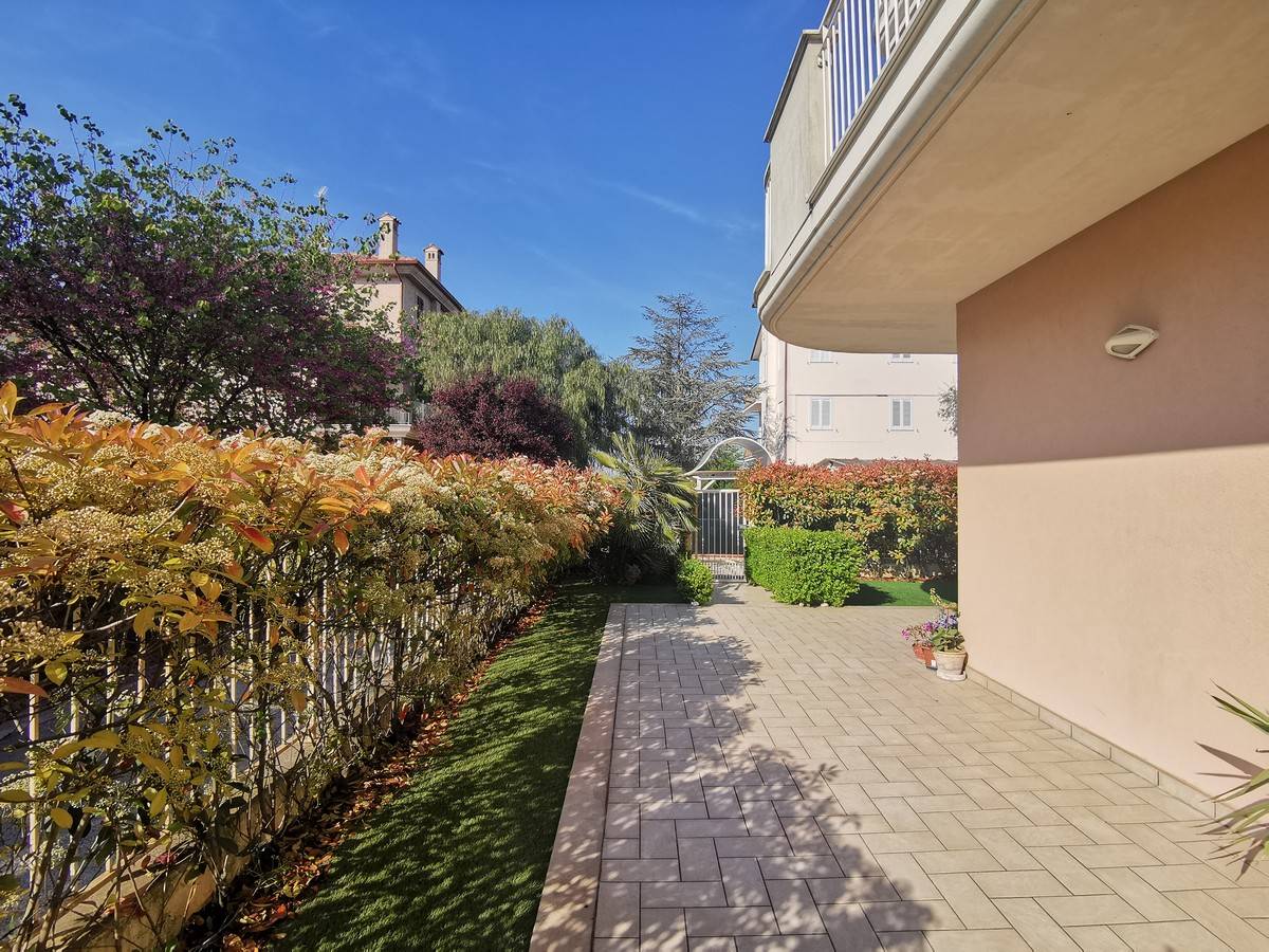 Villette a schiera in vendita a Fermo, Campiglione