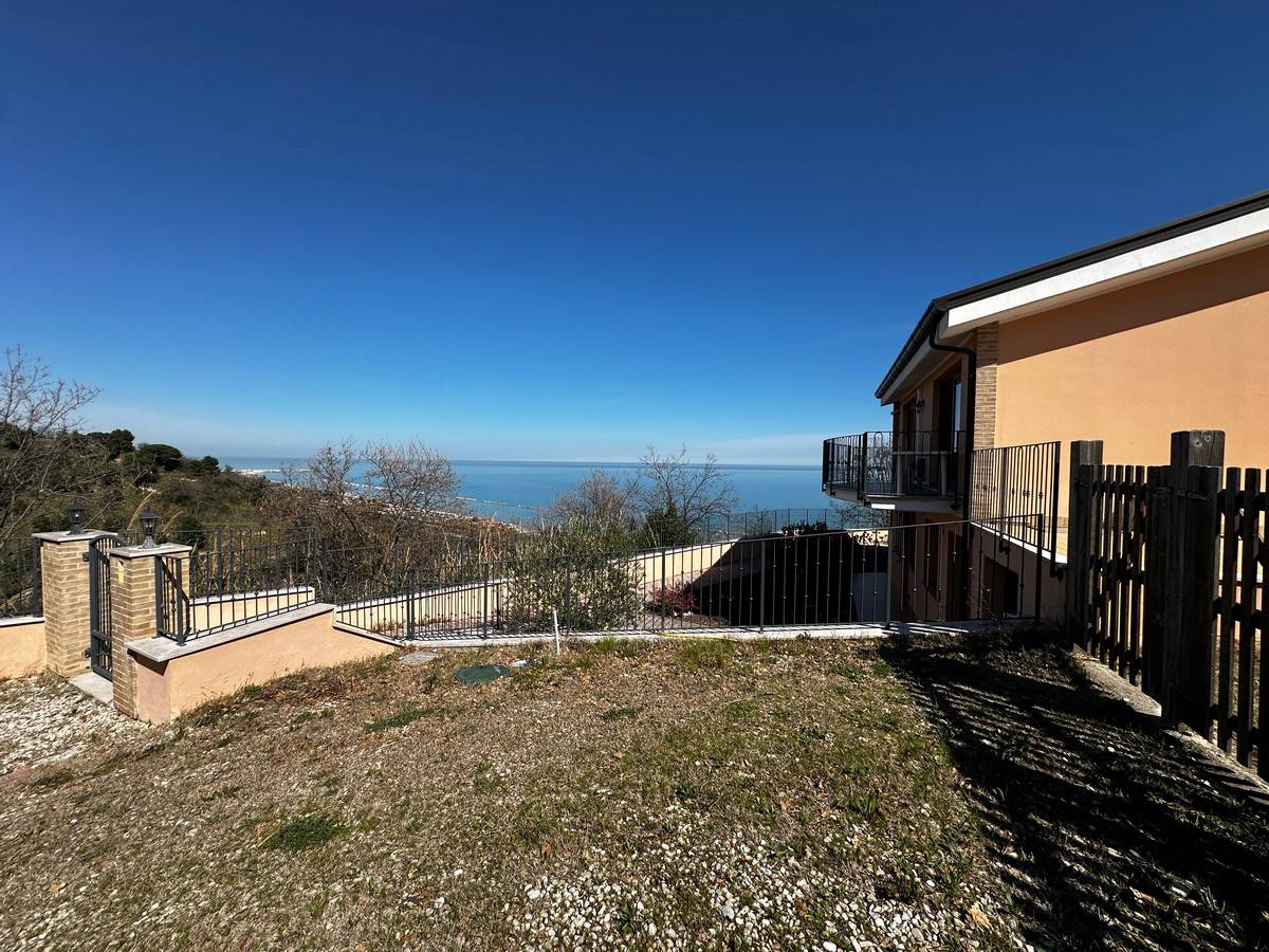 Villette a schiera in vendita a Fermo, Marina Palmense