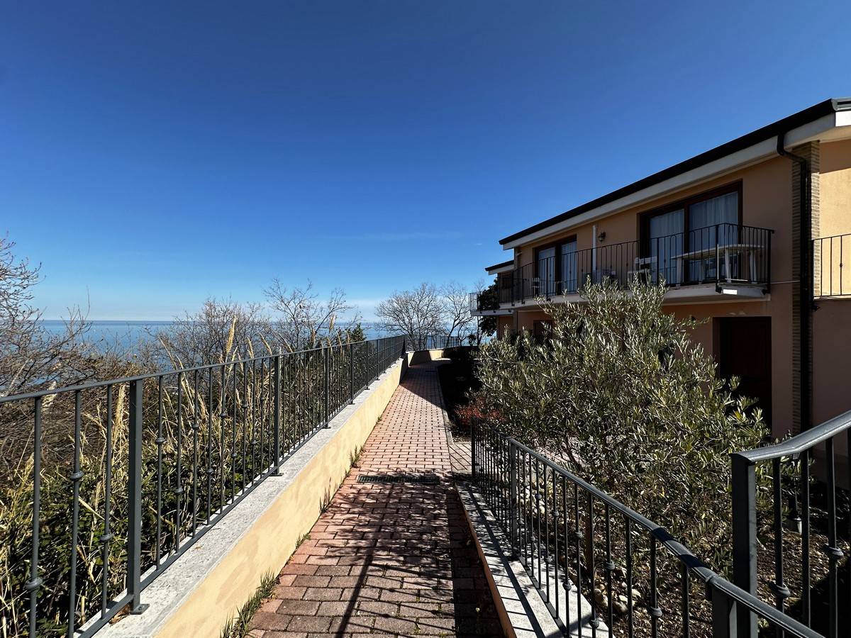 Villette a schiera in vendita a Fermo, Marina Palmense