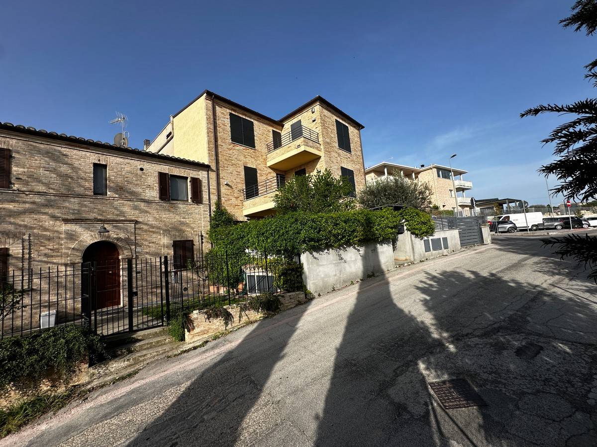 Villette a schiera in vendita a Fermo