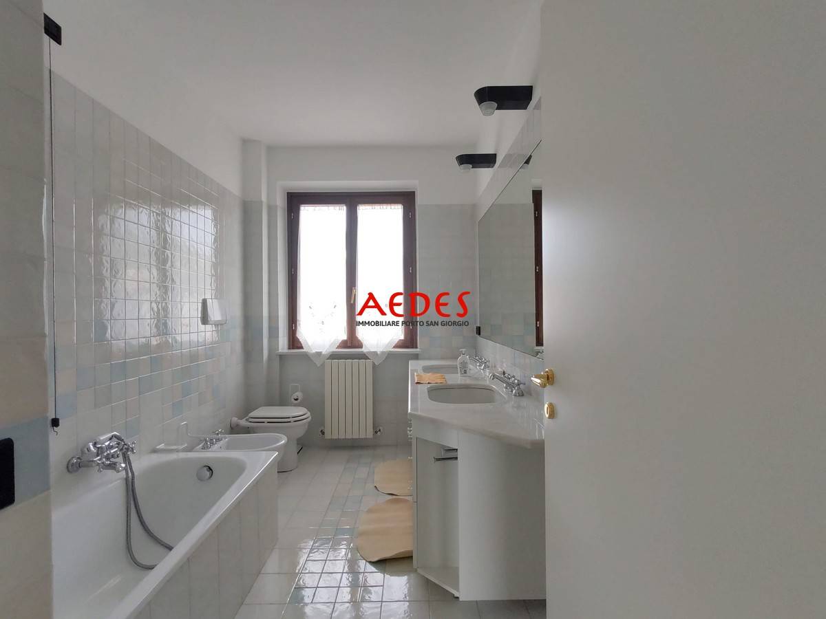 Appartamento in affitto a Fermo, Marina Palmense