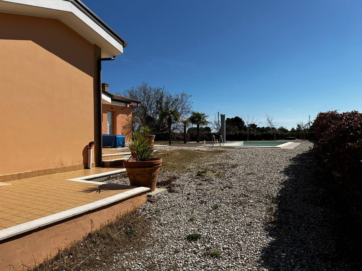 Villette a schiera in vendita a Fermo, Marina Palmense