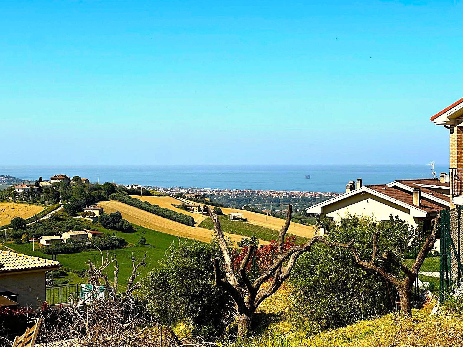 Villette a schiera in vendita a Fermo, Capodarco