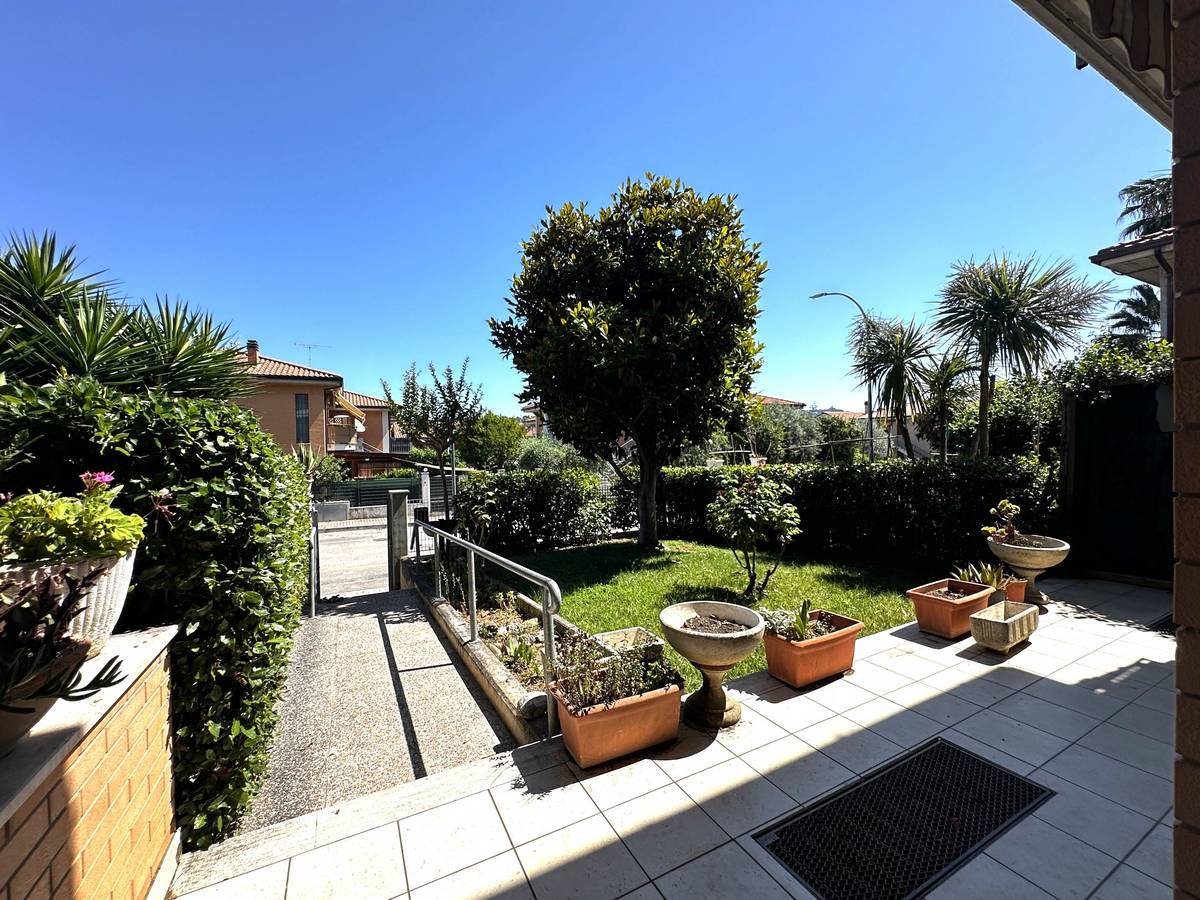 Appartamento in vendita a Altidona, Marina di Altidona
