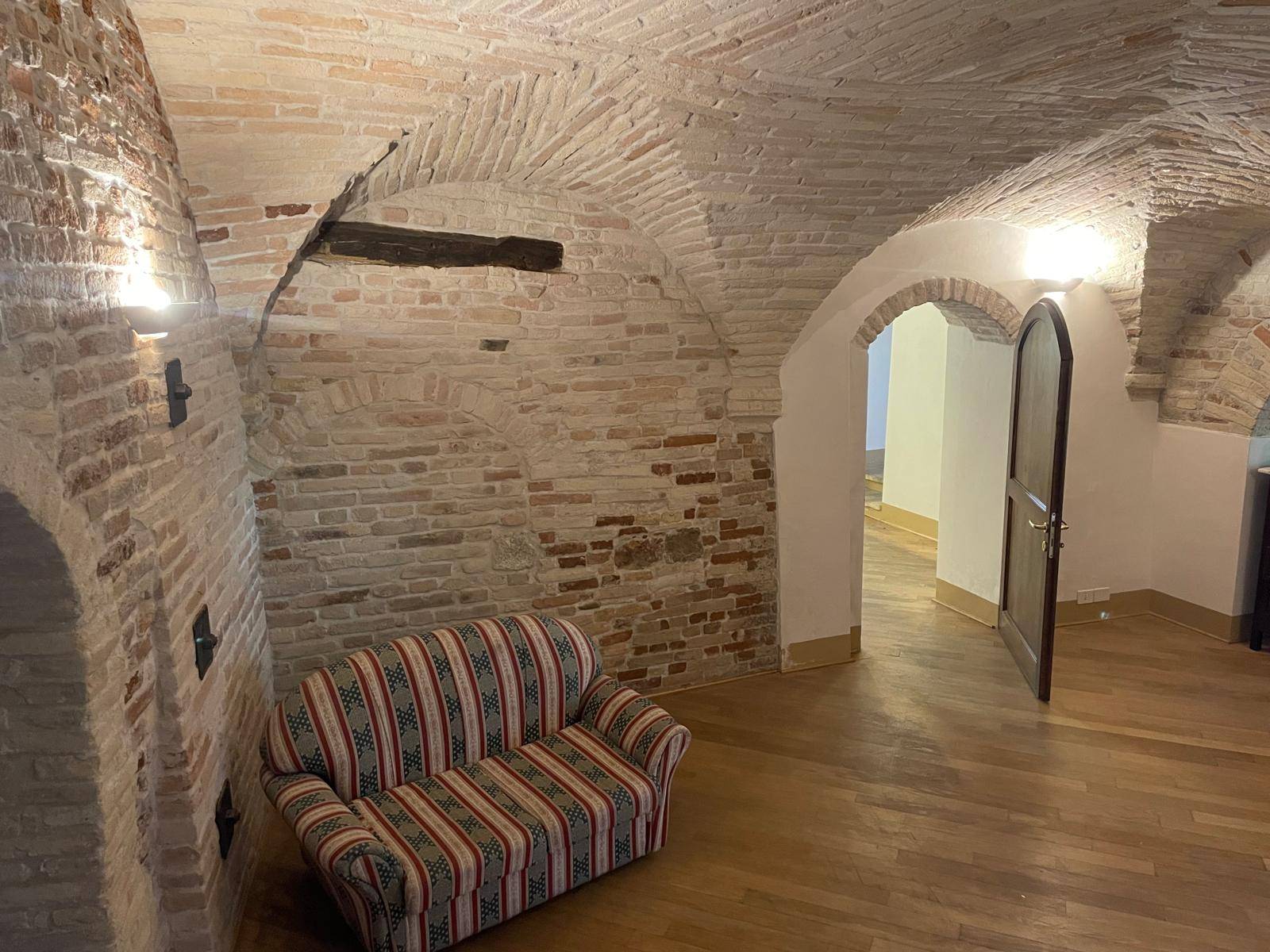 Studio/Ufficio in affitto a Fermo
