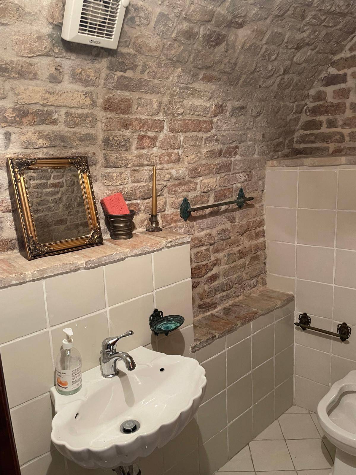 Studio/Ufficio in affitto a Fermo