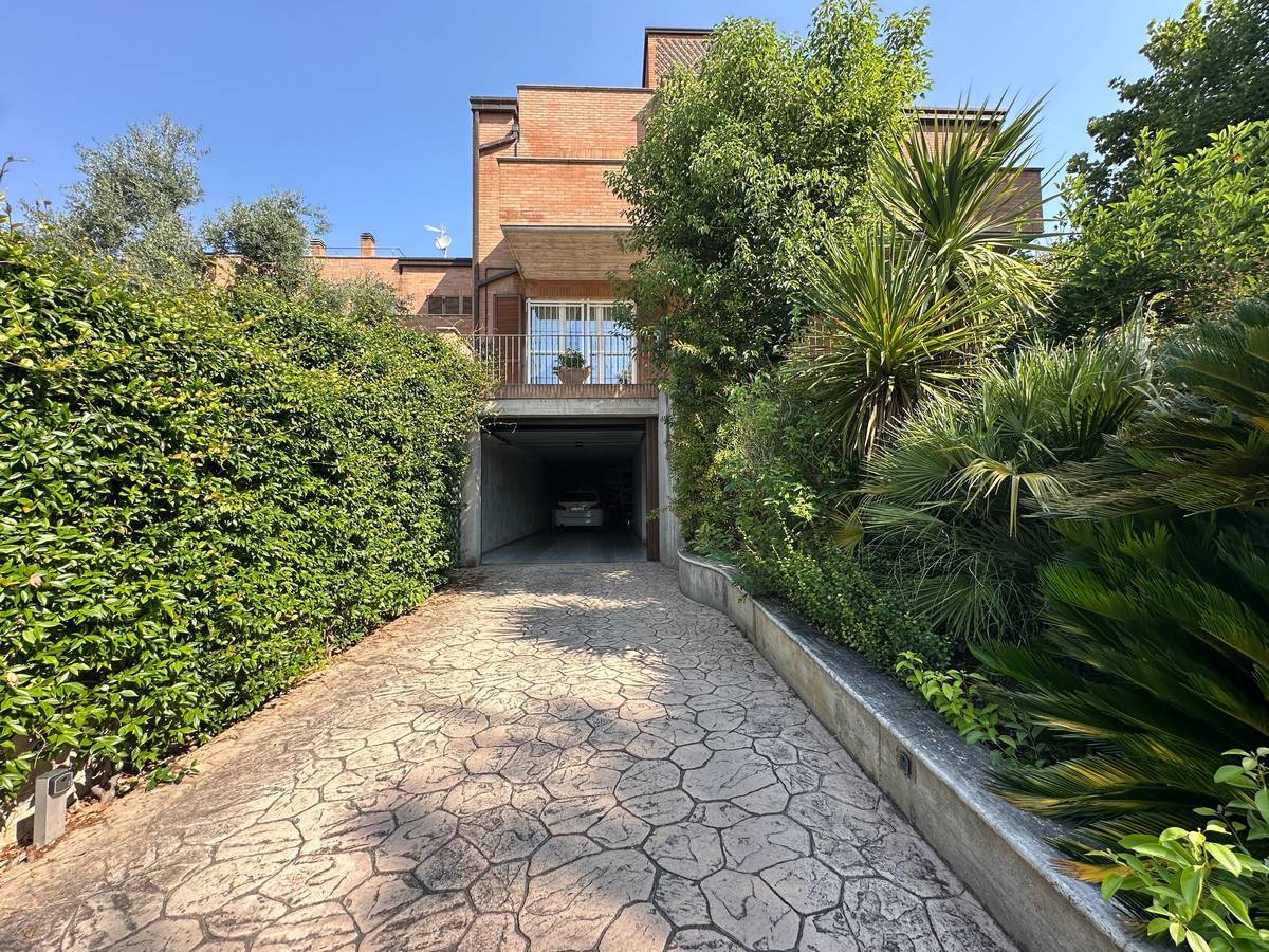Villette a schiera in vendita a Fermo