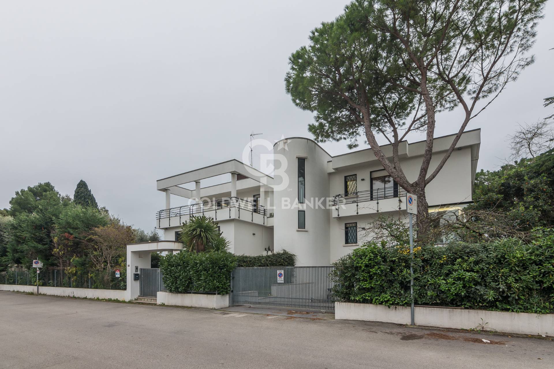 Villa in vendita a Riccione, COLLE DEI PINI