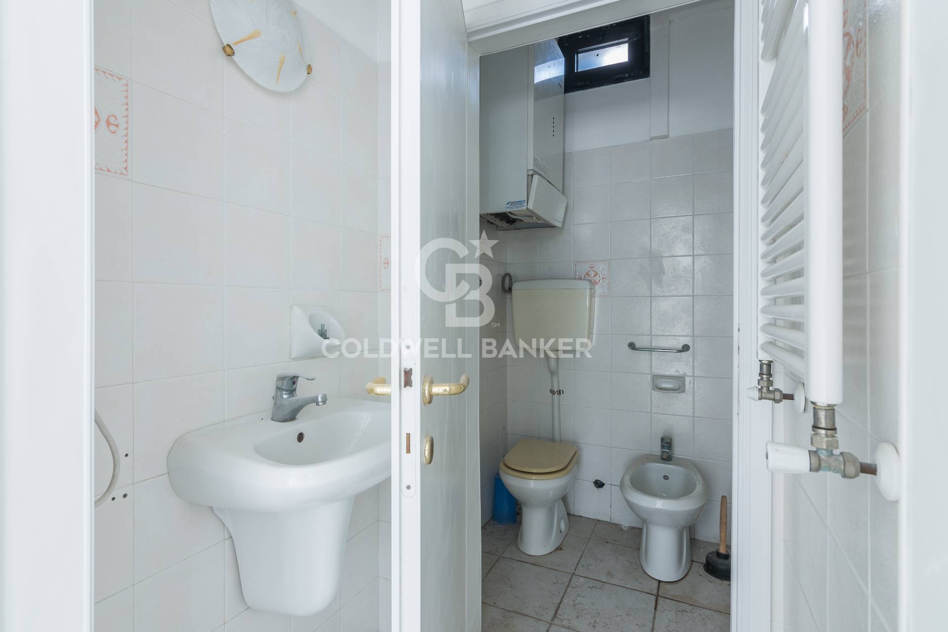 Negozio in vendita a Rimini, Lagomaggio