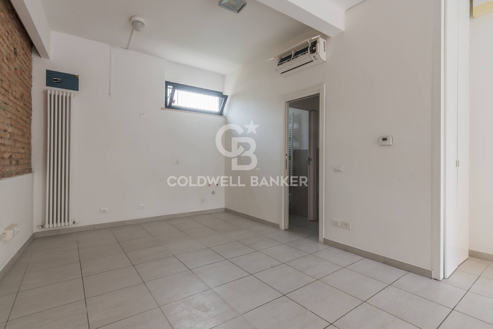 Negozio in vendita a Rimini, Lagomaggio