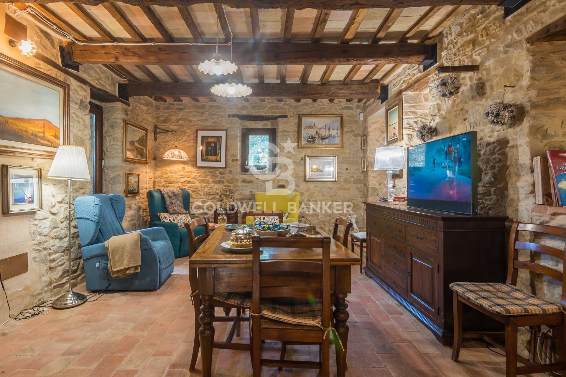 Casa indipendente in vendita a Cingoli