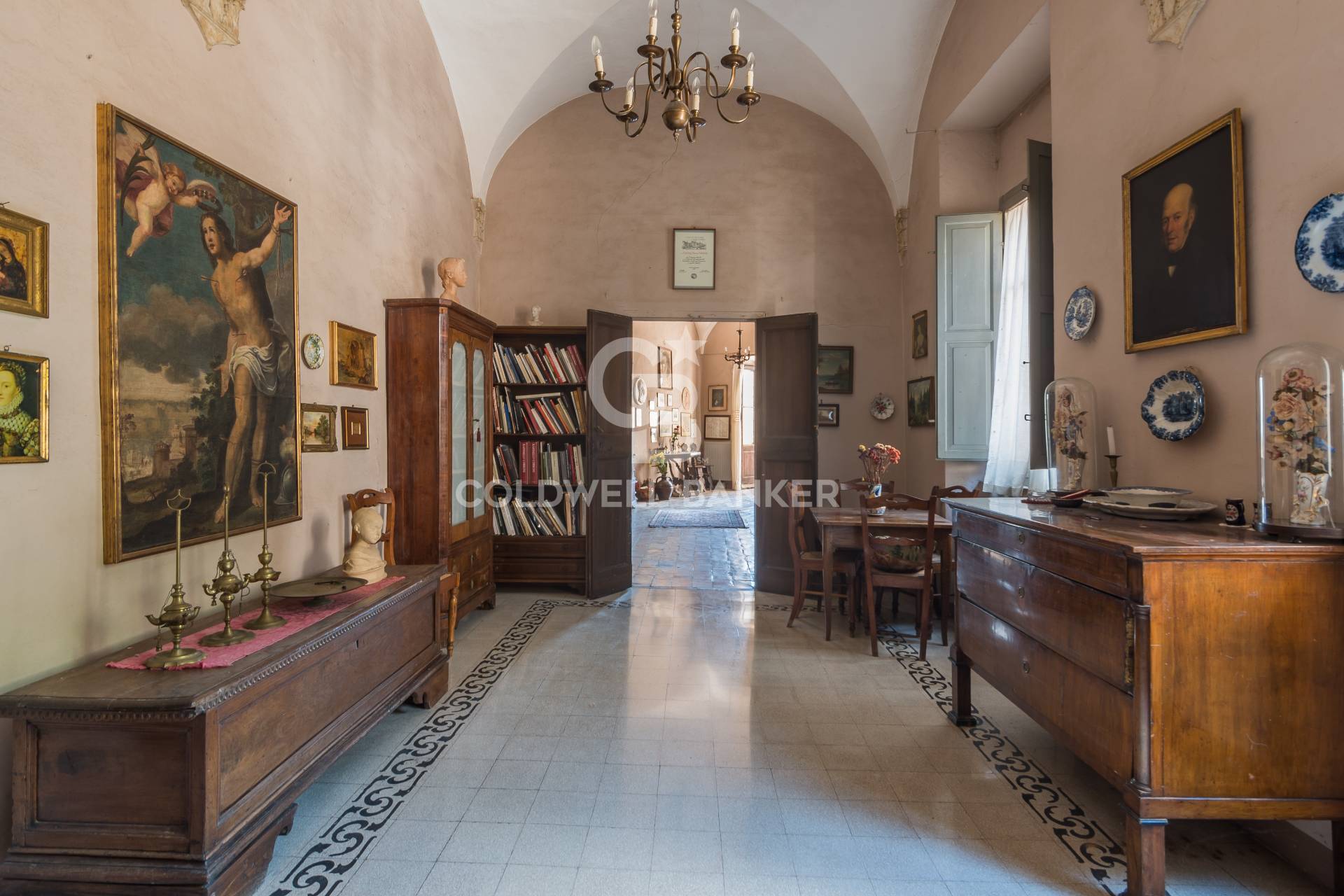 Palazzo in vendita a Urbino